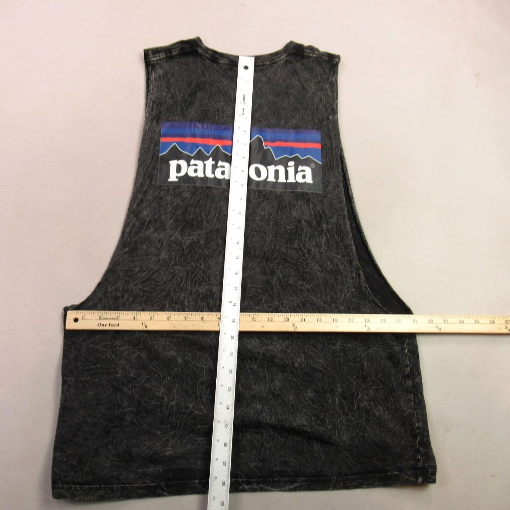 Patagonia Patagonia Shirt Womens XL Sleeveless Gray Lightweight Crew Neck Casual Size S / US 4 / IT 40 - 6 Thumbnail