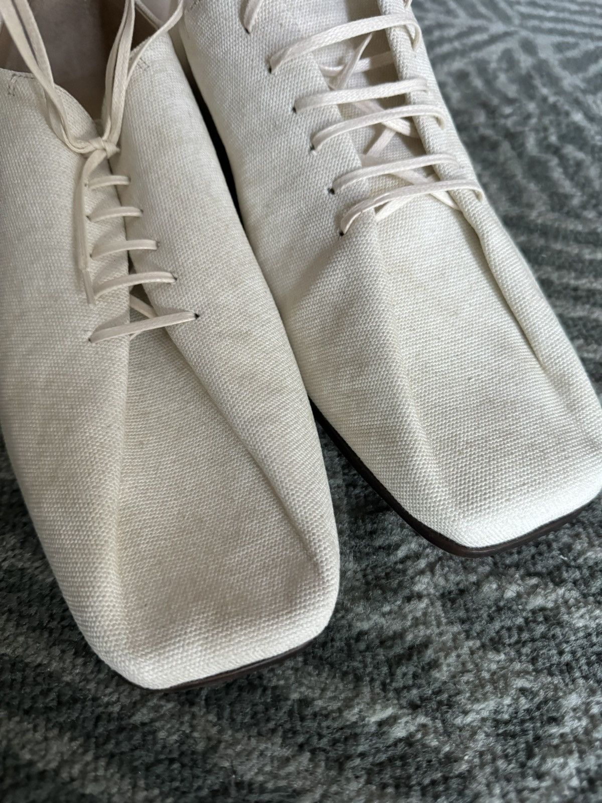 Lemaire Lemaire SOURIS CLASSIC DERBIES DIRTY WHITE EU42 US 9 Size US 9 / EU 42 - 9 Thumbnail