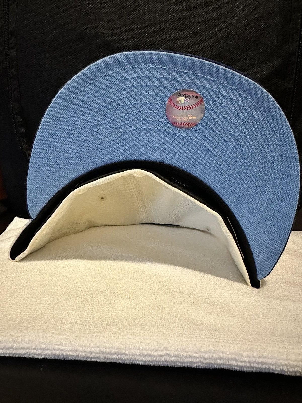 New Era New Era 7 1/8 Texas Rangers Chrome White/Cream Fitted Size ONE SIZE - 3 Thumbnail