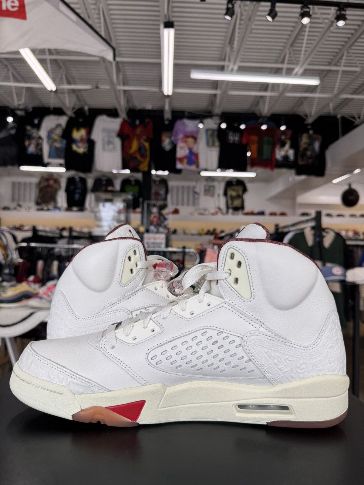 Jordan Brand Air Jordan 5 El Grito Sail Size 12.5 (2024) Size US 12.5 / EU 45-46 - 4 Thumbnail