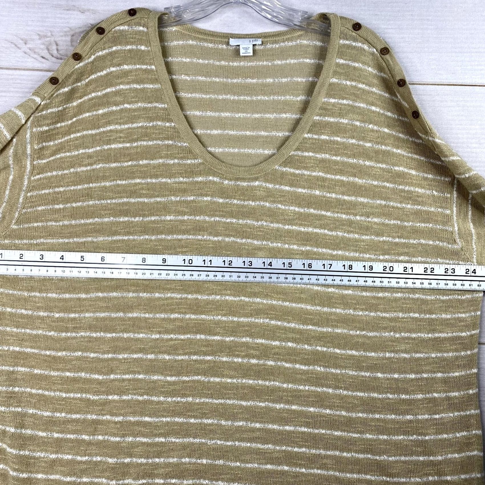J. Jill J. Jill Blouse Womens 2X Tan White Linen Blend Knit V Neck Button Detail Short Sleeve Floral Striped Bohemian Beach Classic Mens? Size XXL / US 16-18 / IT 52-54 - 6 Thumbnail