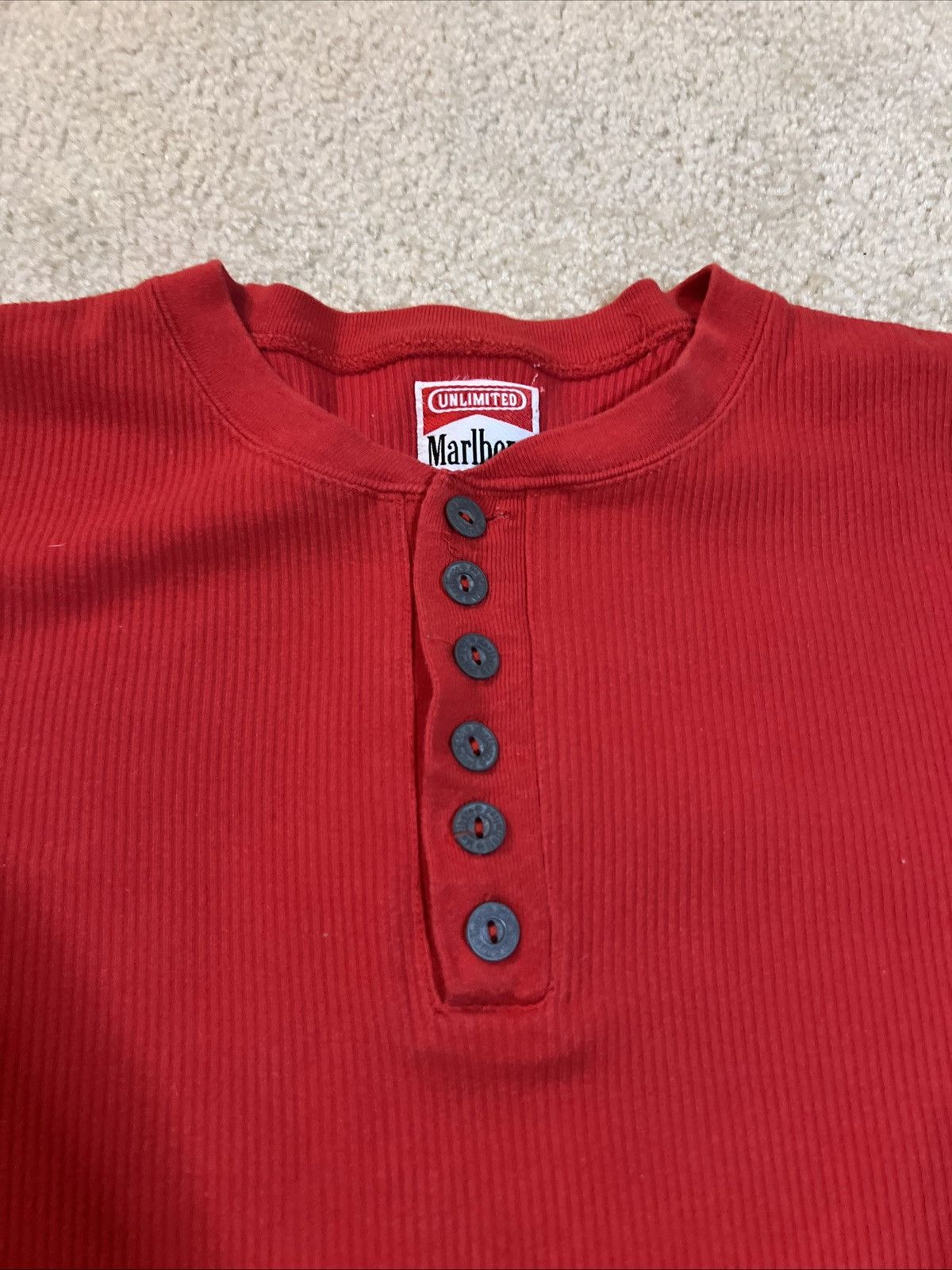 Marlboro Vintage Unlimited Marlboro Men's Long Sleeve Bright Red Size US XL / EU 56 / 4 - 3 Thumbnail