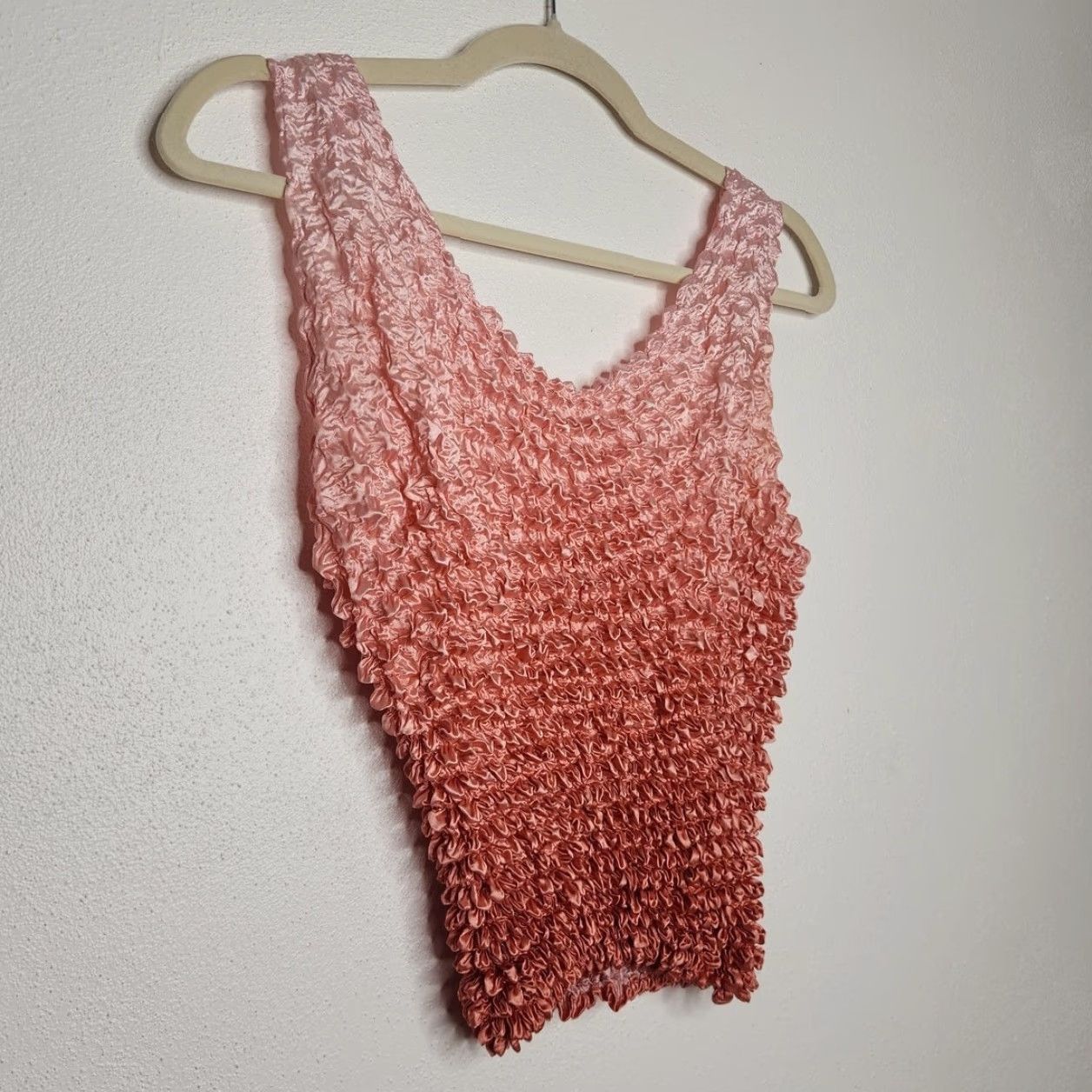 Vintage VINTAGE Pink Ombre Tank Top Popcorn Fairy Whimsy Shirt VTG Office Grunge Y2K Size ONE SIZE - 2 Thumbnail