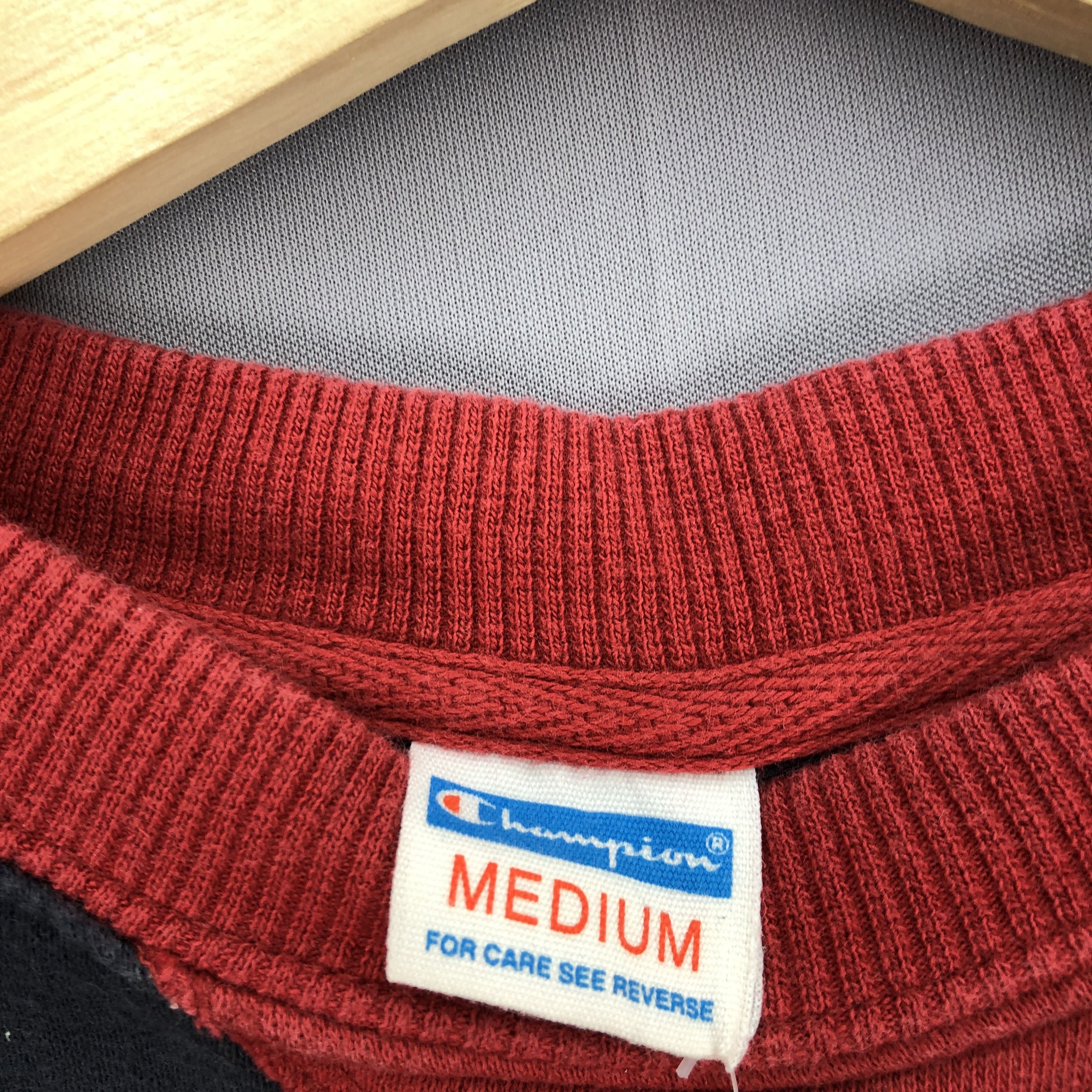 Champion Vintage Champion Sweatshirt Champion Sweater Jumper Size US M / EU 48-50 / 2 - 4 Thumbnail