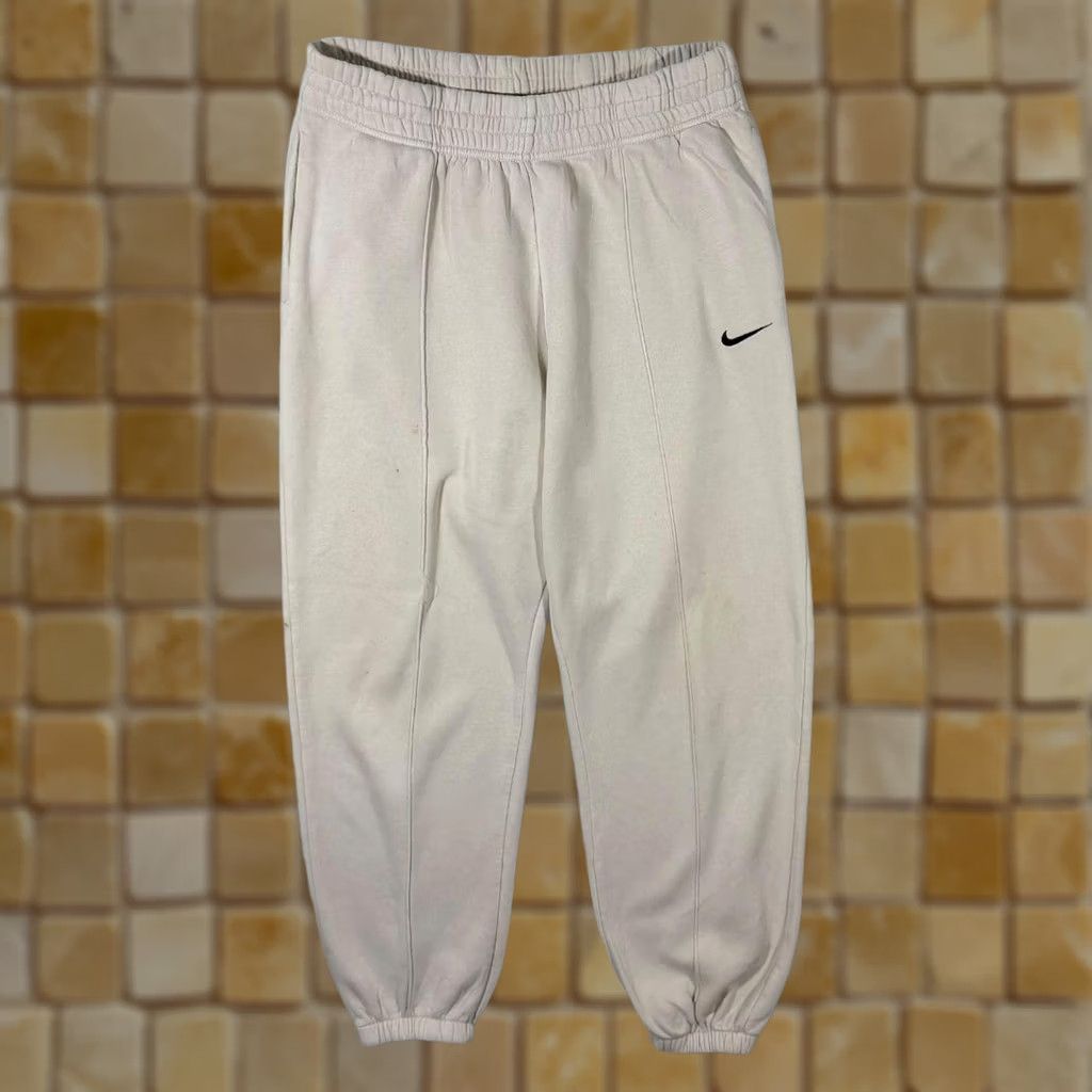 Nike Nike Embroidered Swoosh Logo Cream Joggers Sweatpants Elasticated Waist M Mens Medium Regular Colored Cream Sweatpants Nike Joggers Size US 31 - 1 Thumbnail