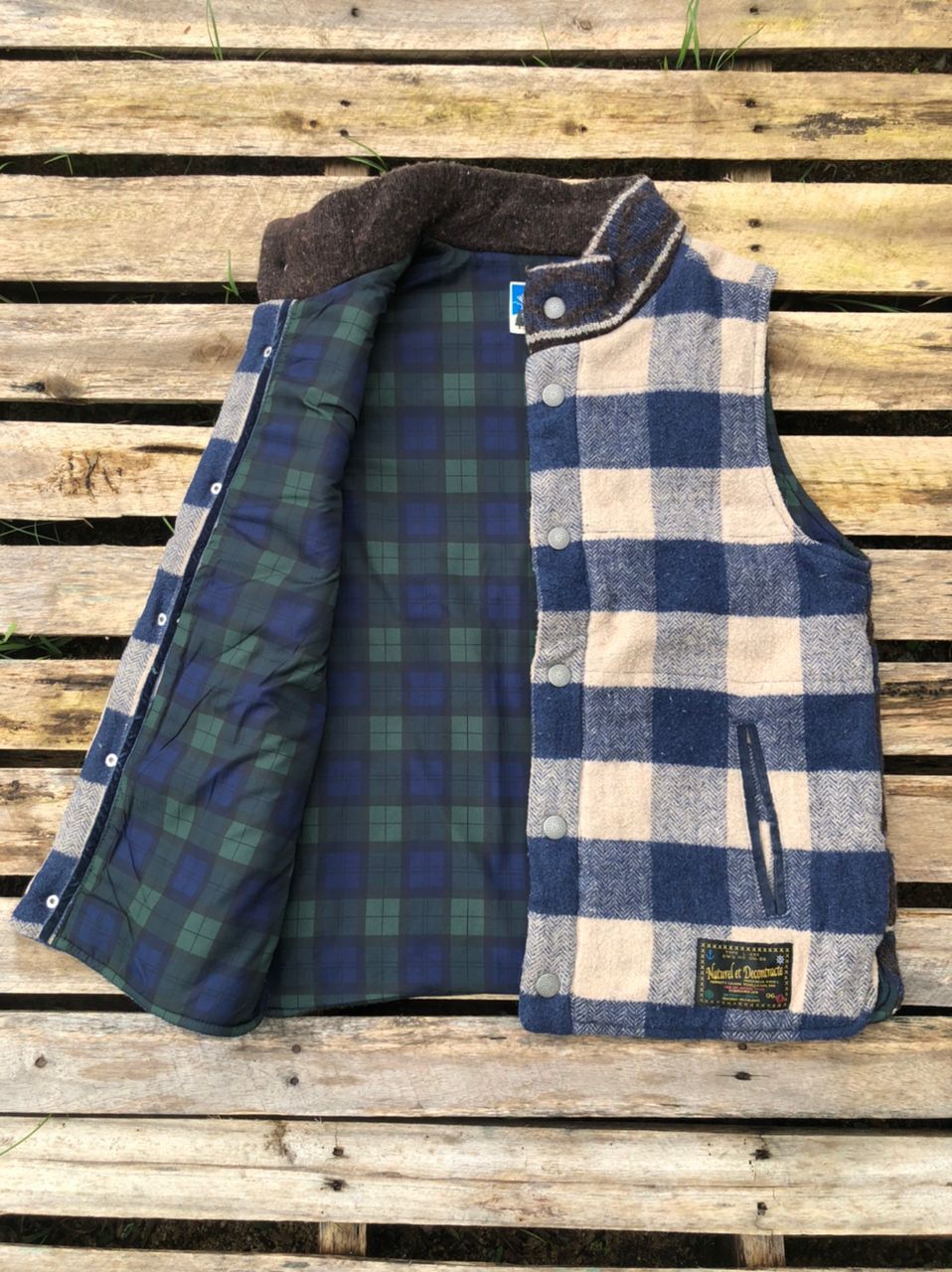 If Six Was Nine × Japanese Brand × Vintage Ifsixwasnine Style Checkered Wool Vests Japanese Brand Size US S / EU 44-46 / 1 - 1 Thumbnail