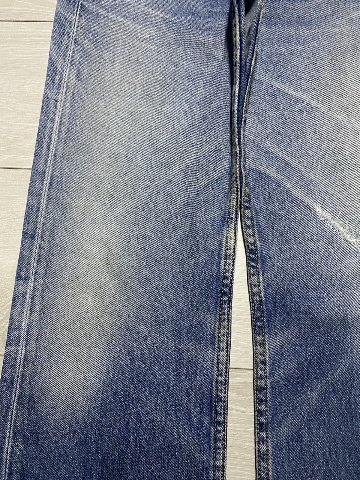 Levi's Vintage Levis 501 Faded Wash ButtonFly Distressed Jeans Size US 31 - 7 Thumbnail