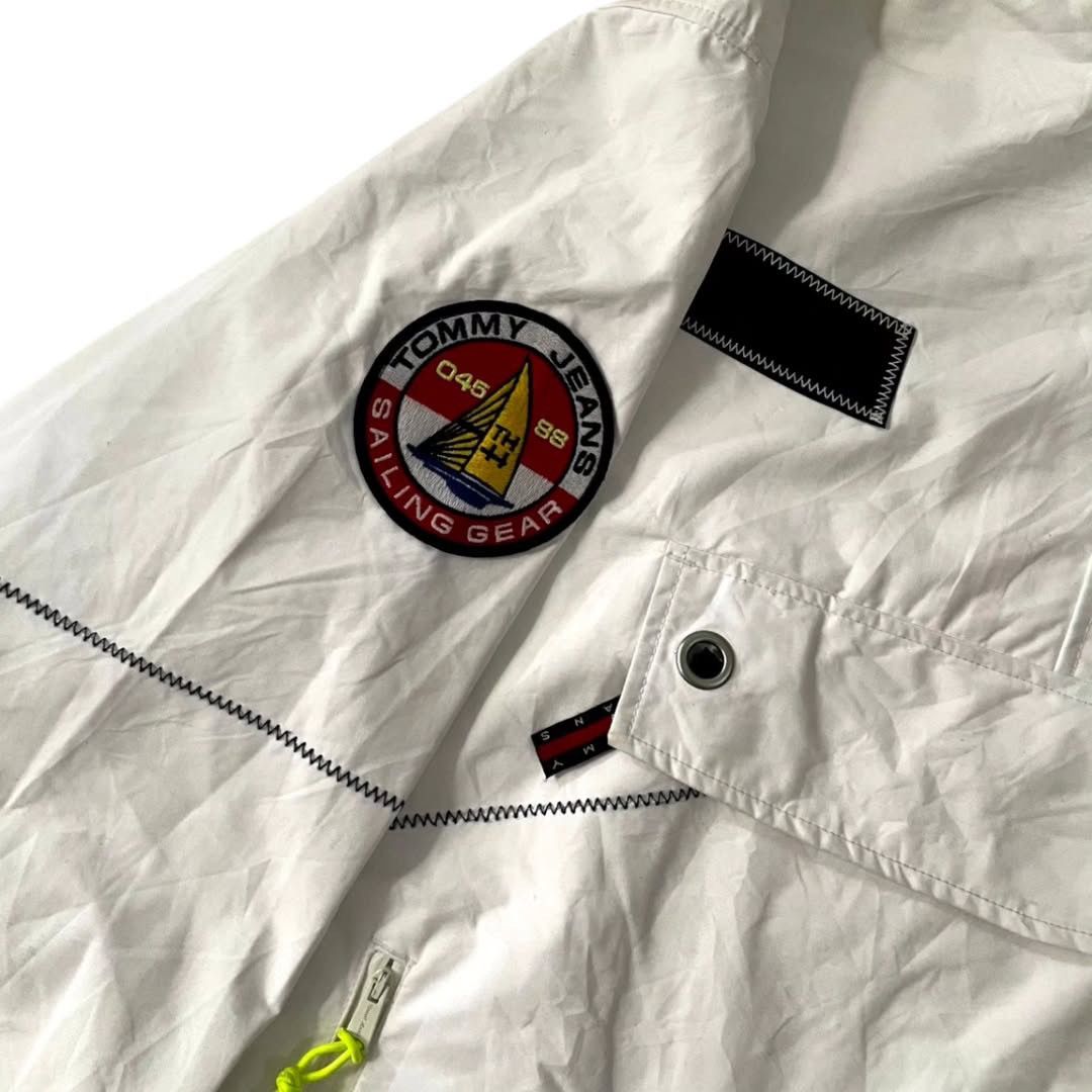 Tommy Hilfiger Vintage Tommy Jeans TH 45 Gorpcore Sailing Gear Jacket Size US L / EU 52-54 / 3 - 9 Thumbnail