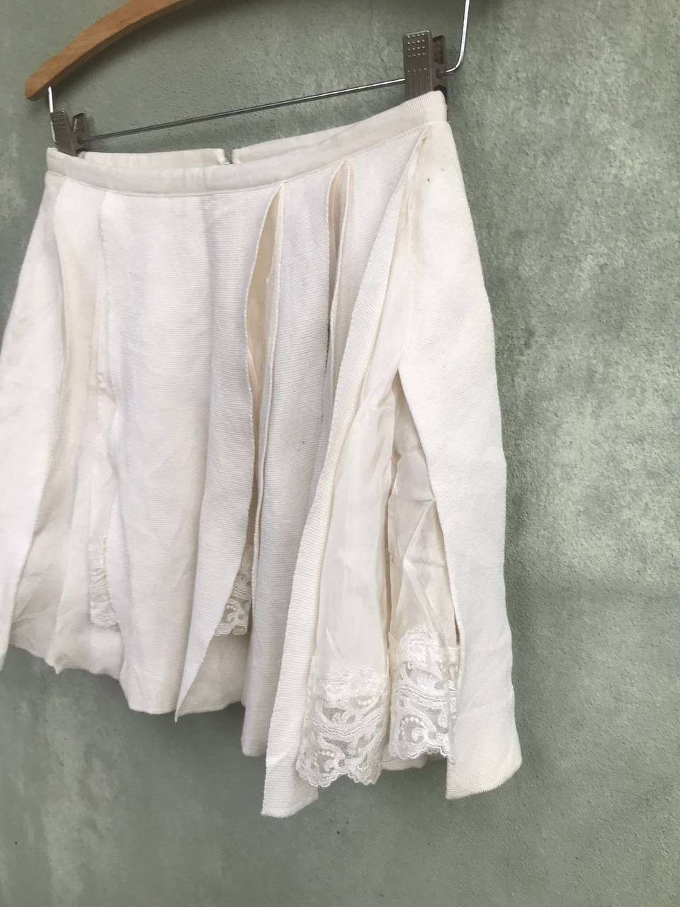 Sacai Very Rare Design Sacai Skirt Size 27" / US 4 / IT 40 - 3 Thumbnail
