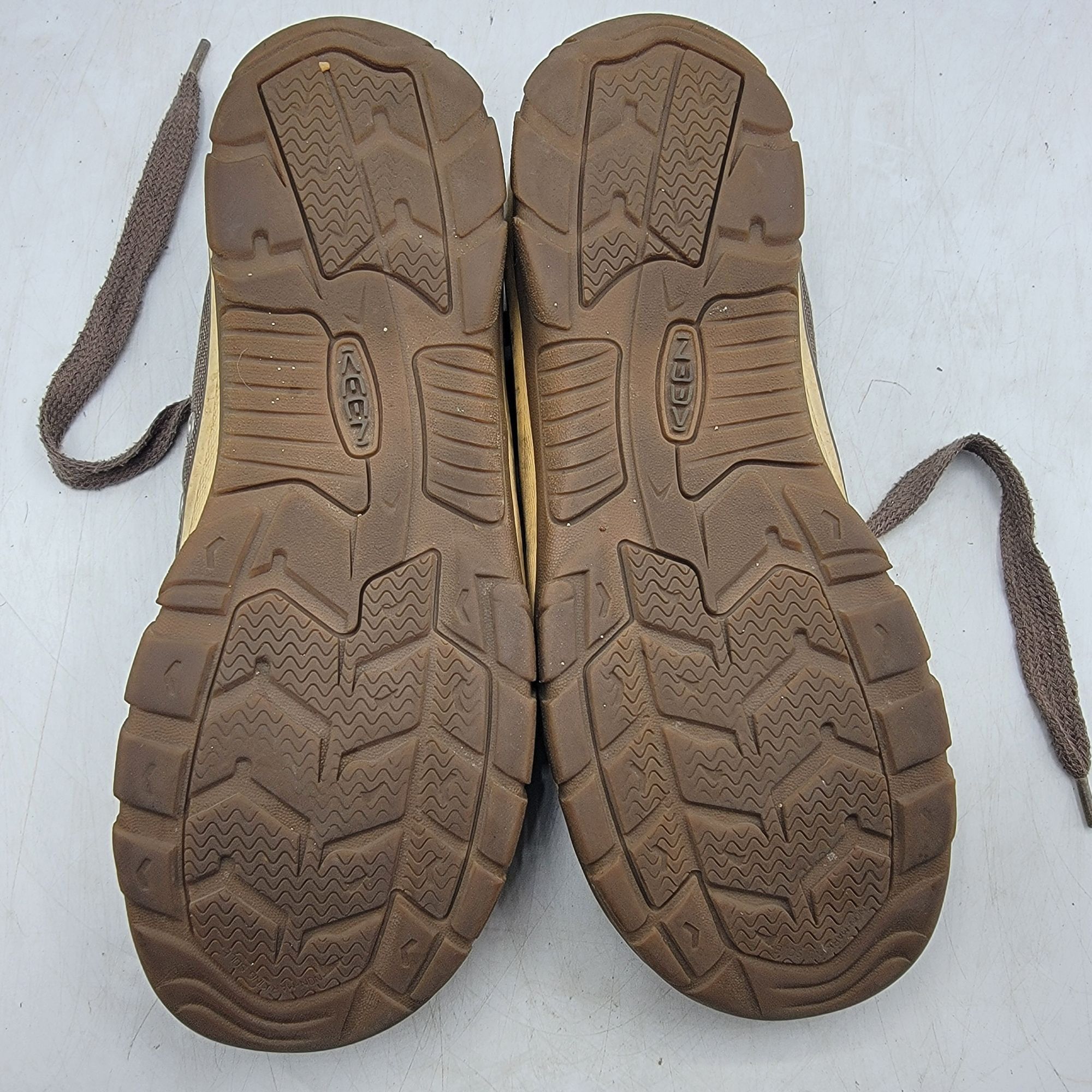 KEEN Keen Coronado Mens 9 Gray Brown Sneaker Shoes Casual Walking Size US 9 / EU 42 - 10 Thumbnail