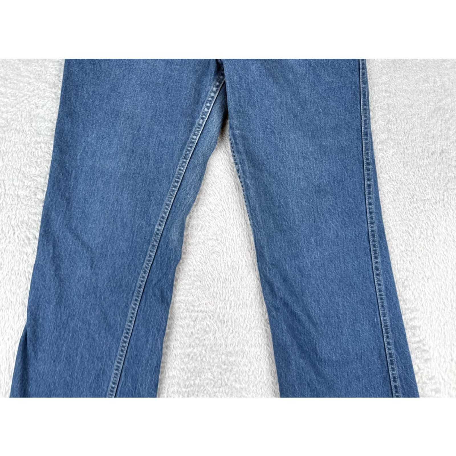 Levi's Levi's Women Jeans Bootcut Relaxed Fit High Rise 30 Blue Denim Cotton Casual 2010s Size 30" / US 8 / IT 44 - 3 Thumbnail