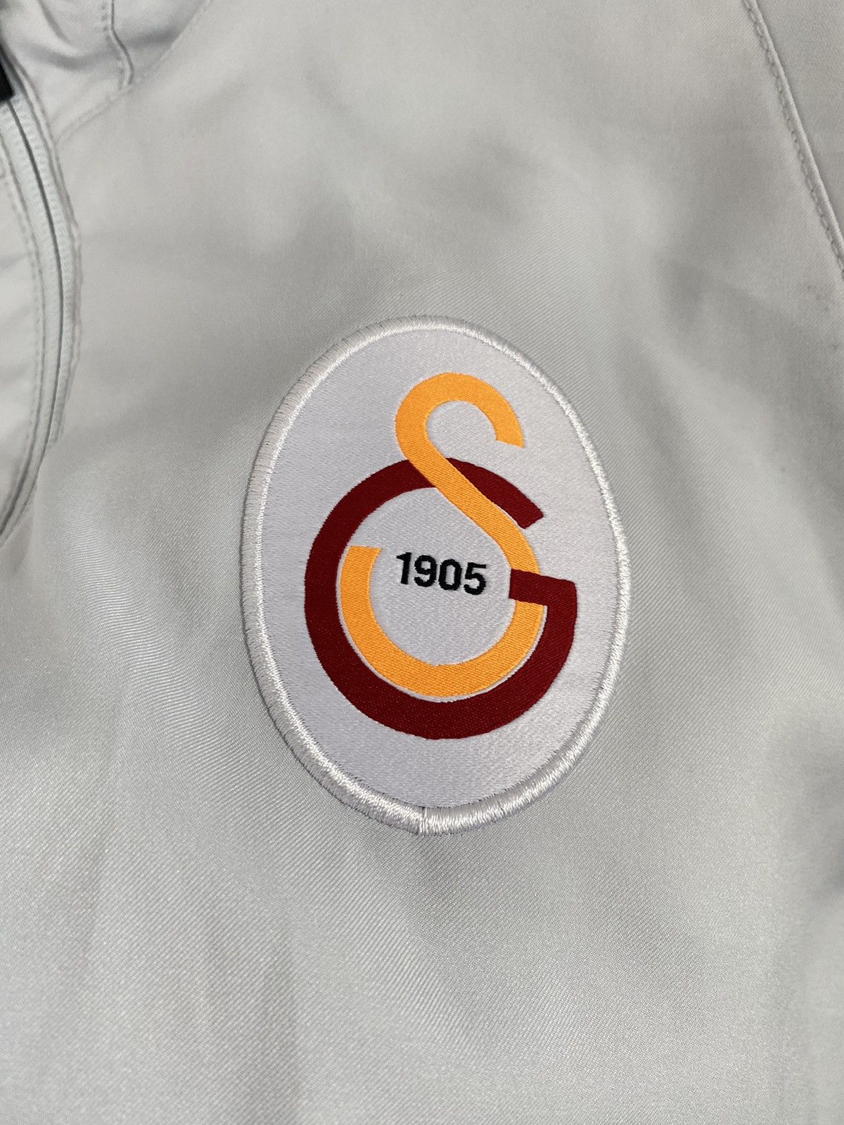 Nike Galatasaray 2015 2016 Nike Football Soccer Jacket PSG Milan Size US M / EU 48-50 / 2 - 3 Thumbnail