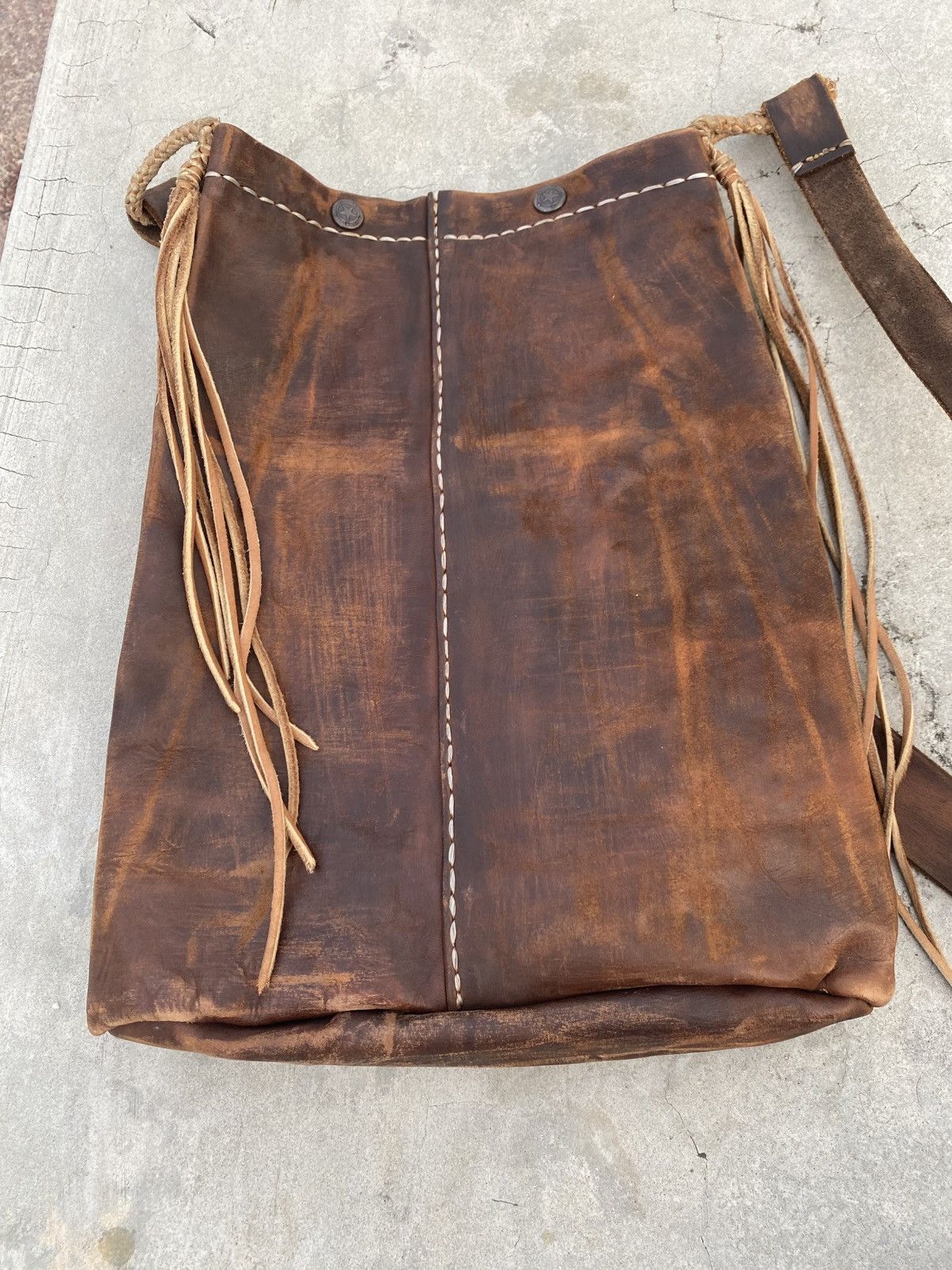 Vintage Vintage custom Leather sling bag Boho goros style Size ONE SIZE - 5 Thumbnail