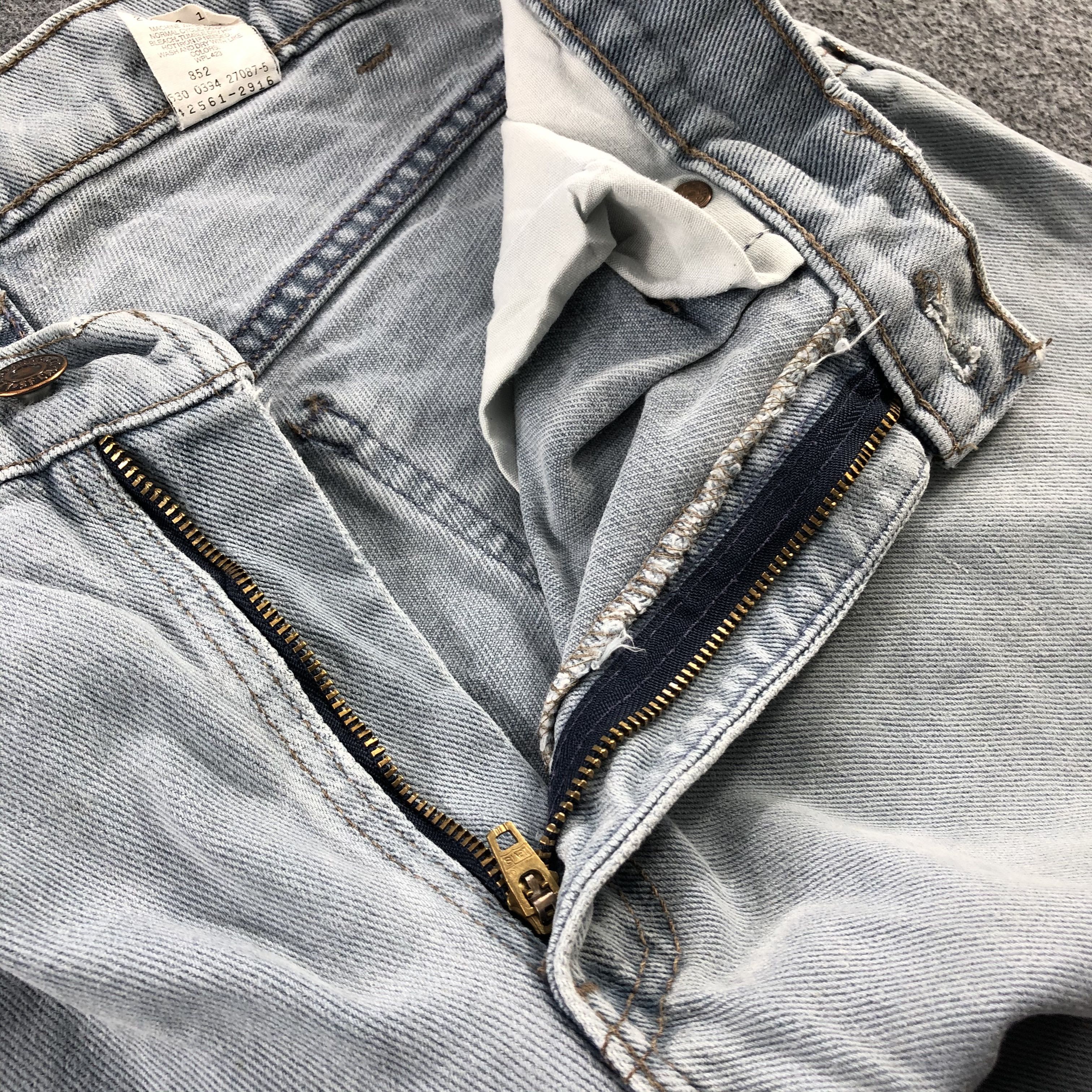 Levi's 90s Vintage Light Wash Levis 580 Jeans-J2170 Size US 29 - 8 Thumbnail