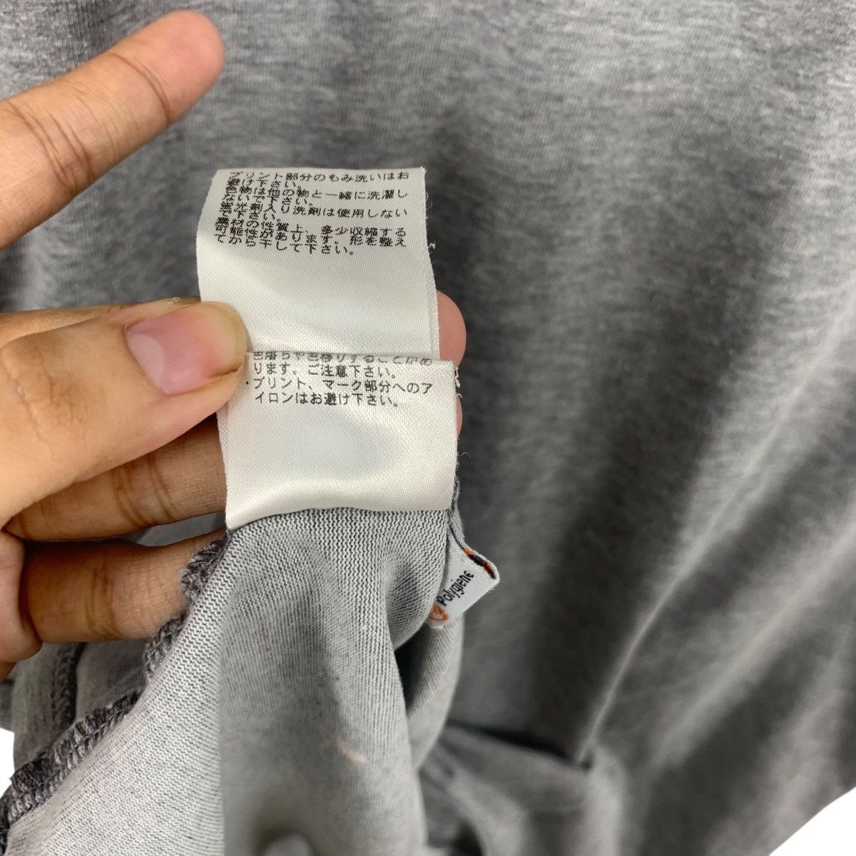 Helly Hansen Vintage HELLY HANSEN OUTDOOR Polygiene Fabric Tee Shirt Top Size US L / EU 52-54 / 3 - 10 Thumbnail