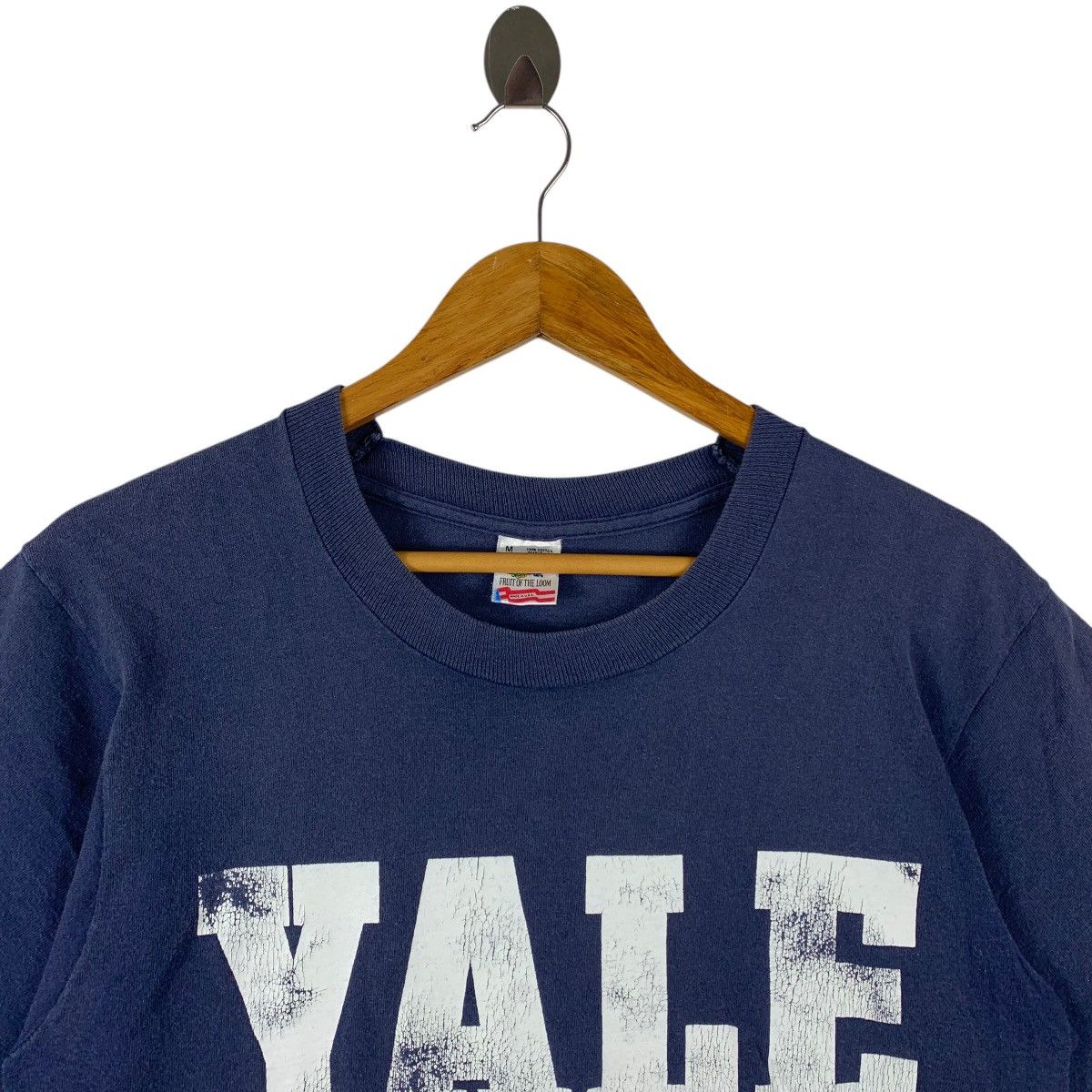 Vintage Vintage 90s YALE University Big spellout tee Size US M / EU 48-50 / 2 - 2 Thumbnail