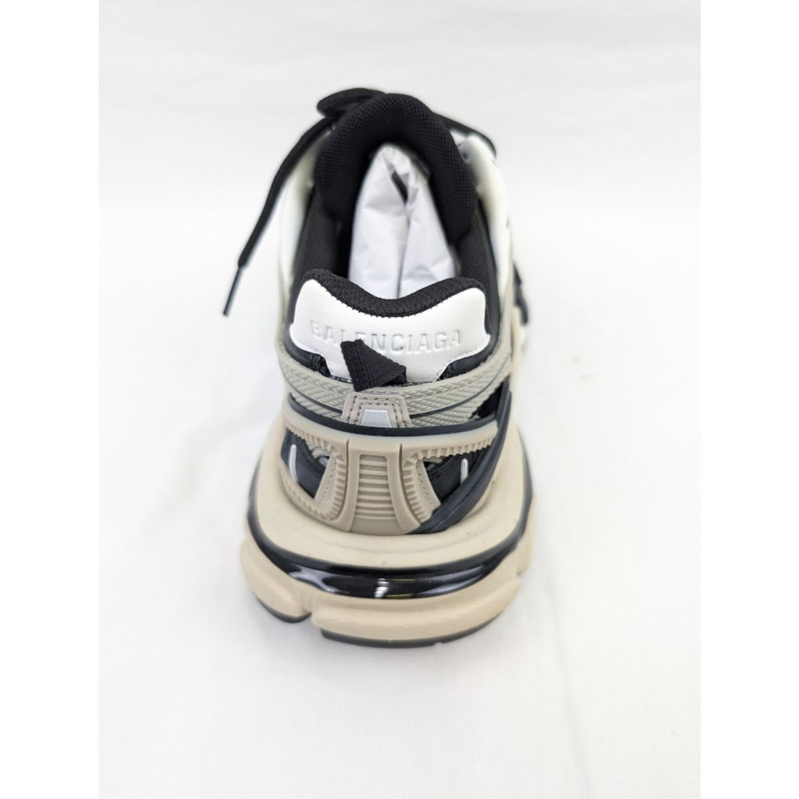 Balenciaga o1rshd1 Rubber Track.2 Open Low-Top Sneakers in Beige/Black Size US 9 / EU 42 - 15 Thumbnail