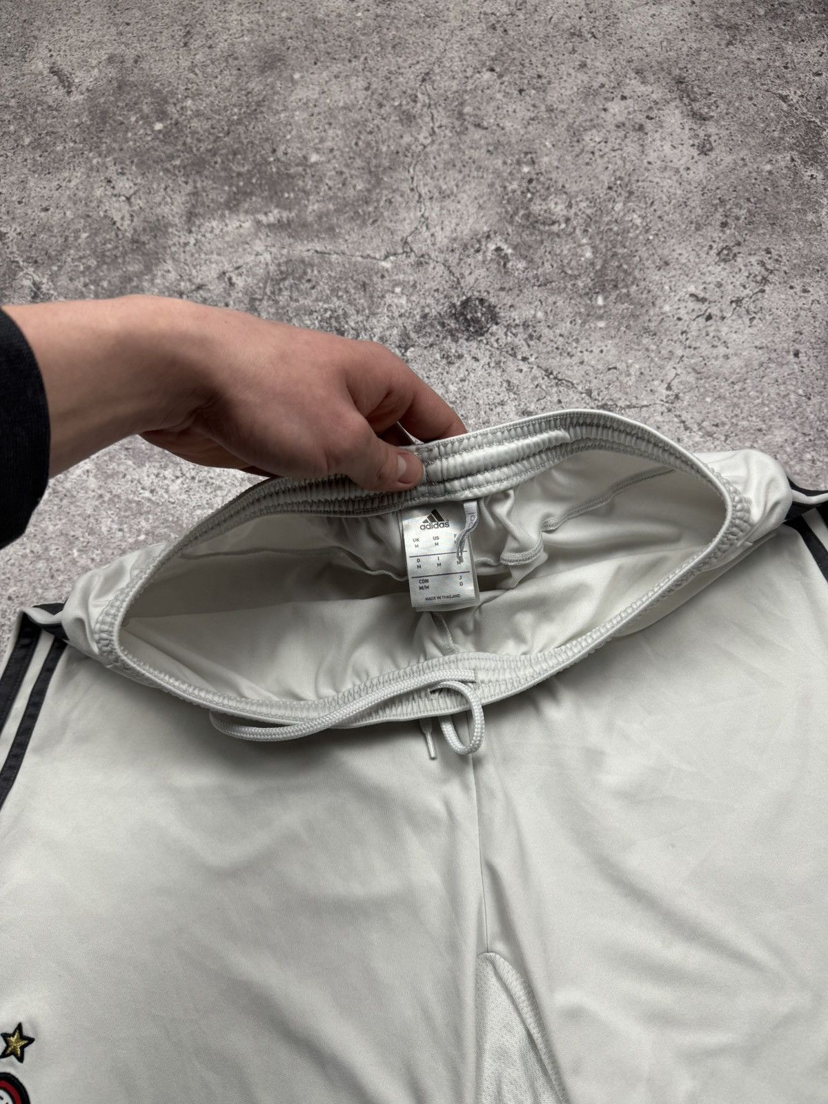 Adidas Vintage Adidas Milan Y2K Soccer Jersey Football Shorts Size US 32 / EU 48 - 4 Thumbnail
