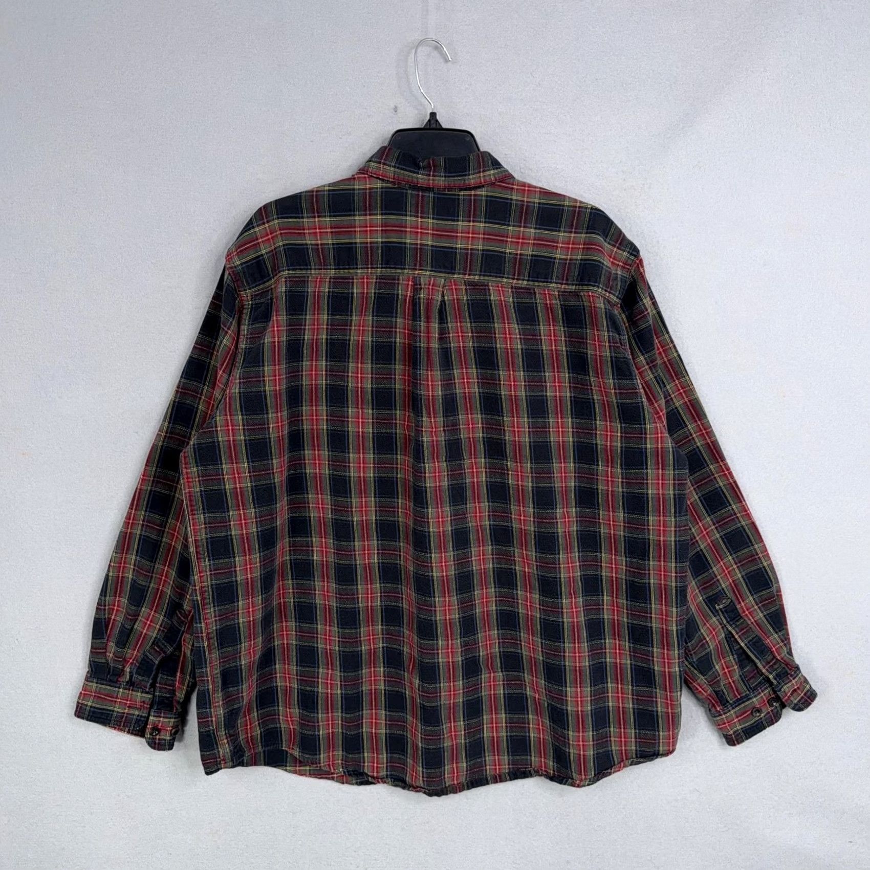Vintage VINTAGE L.L. Bean Shirt Mens XL Plaid Flannel Button-Front Casual Outdoor Blue Red Size US XL / EU 56 / 4 - 3 Thumbnail