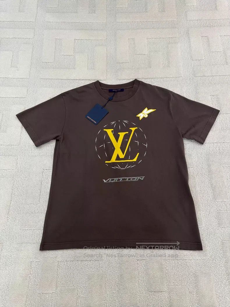 Louis Vuitton Louis Vuitton 25 new rhinestone pearl print short sleeves Size US M / EU 48-50 / 2 - 1 Thumbnail
