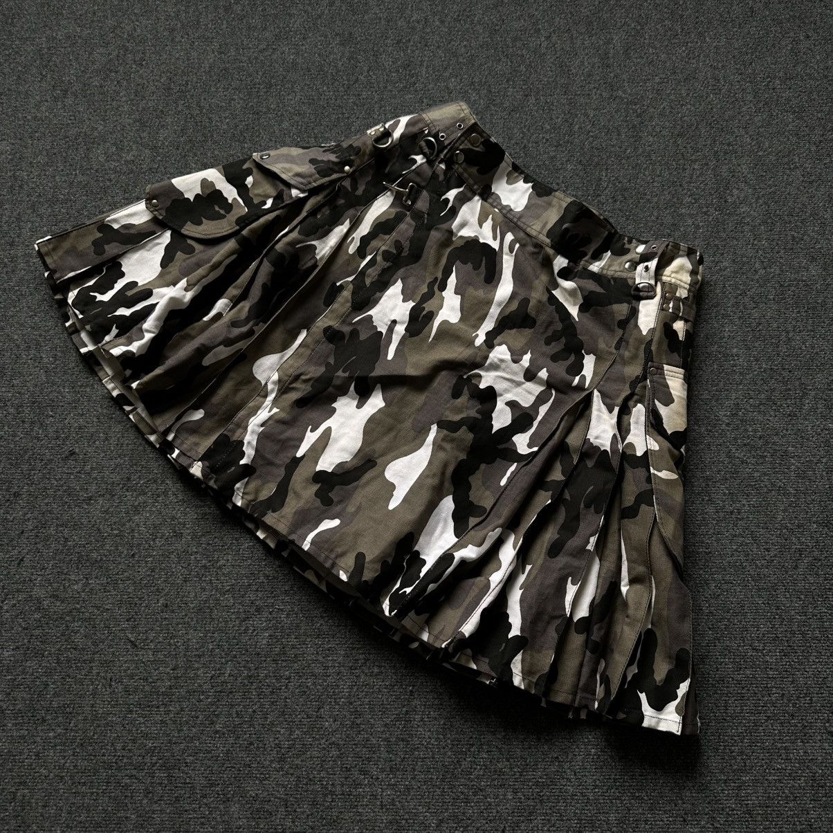 Le Grande Bleu (L.G.B.) VTG Women’s Midi Skirt Camo Military Pop Punk Gothic Size 32" / US 10 / IT 46 - 2 Thumbnail