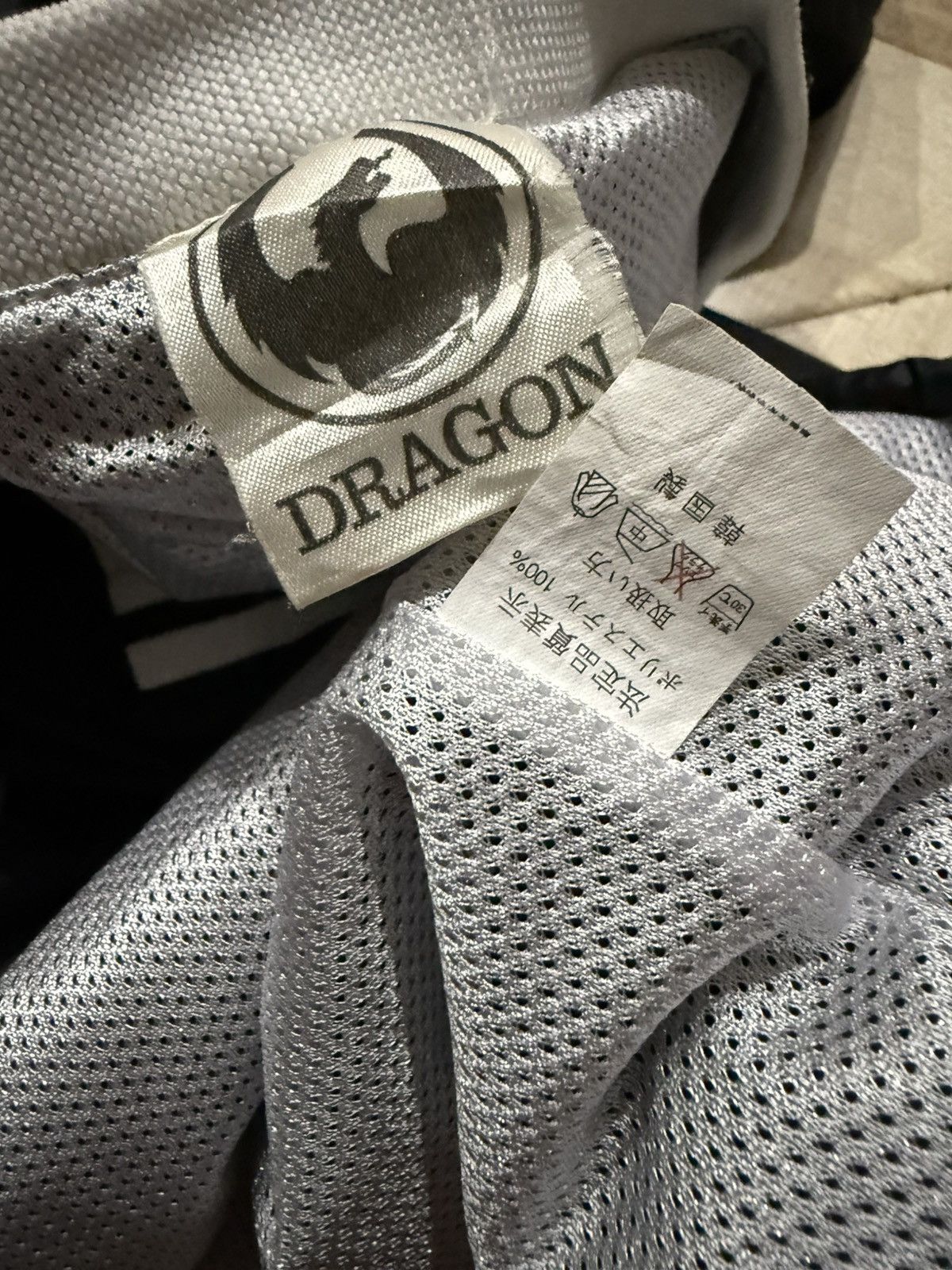 Japanese Brand VINTAGE DRAGON SKATEBOARD BAGGY SHIRT Size US XL / EU 56 / 4 - 9 Thumbnail