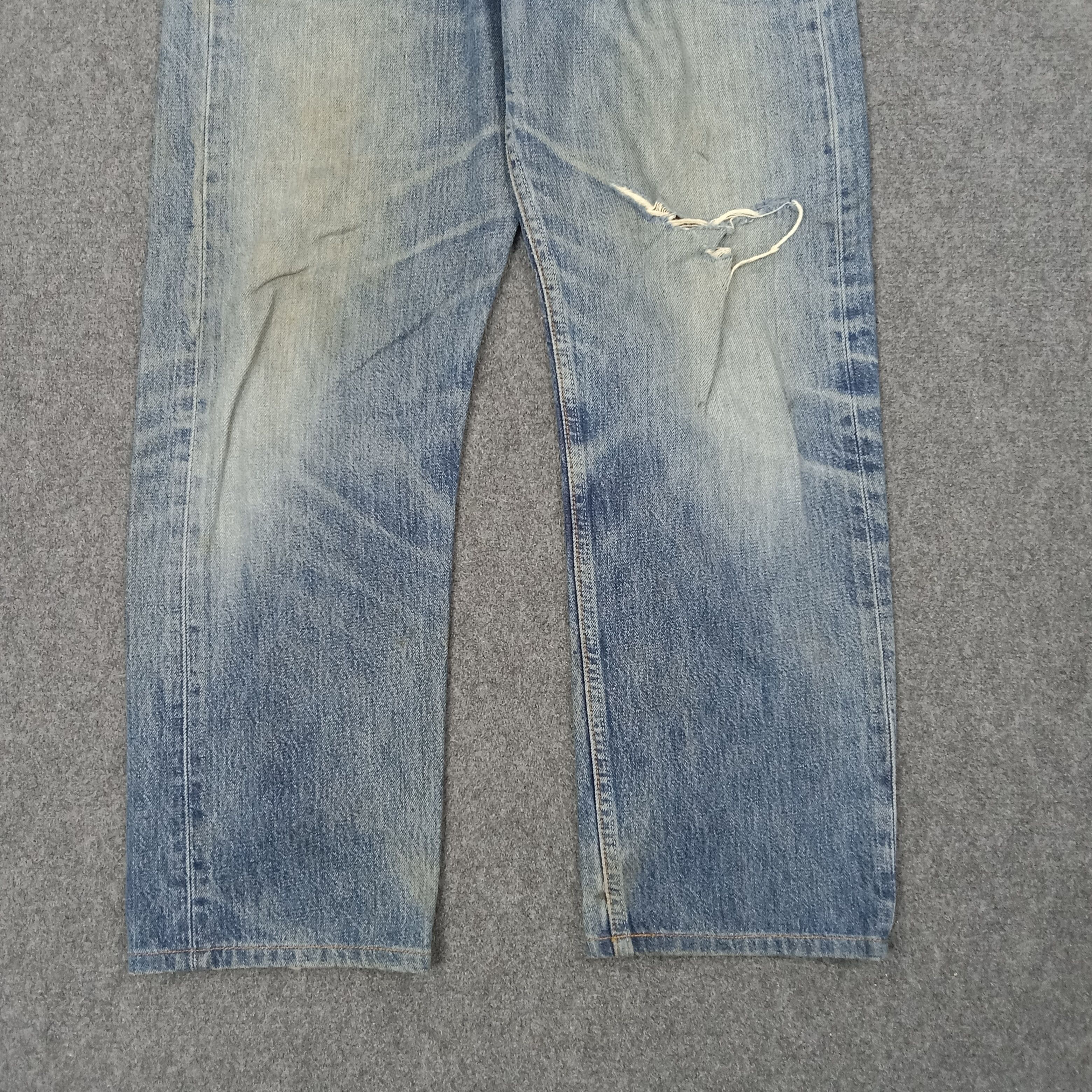 Levi's Levi's 501 American Distressed Style Denim Jeans C235N18 Size US 30 / EU 46 - 12 Thumbnail