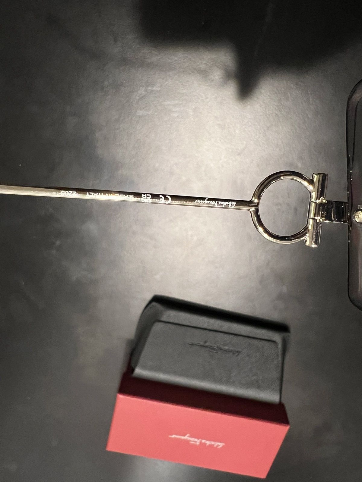 Gucci Salvatore Ferragamo Size ONE SIZE - 8 Thumbnail