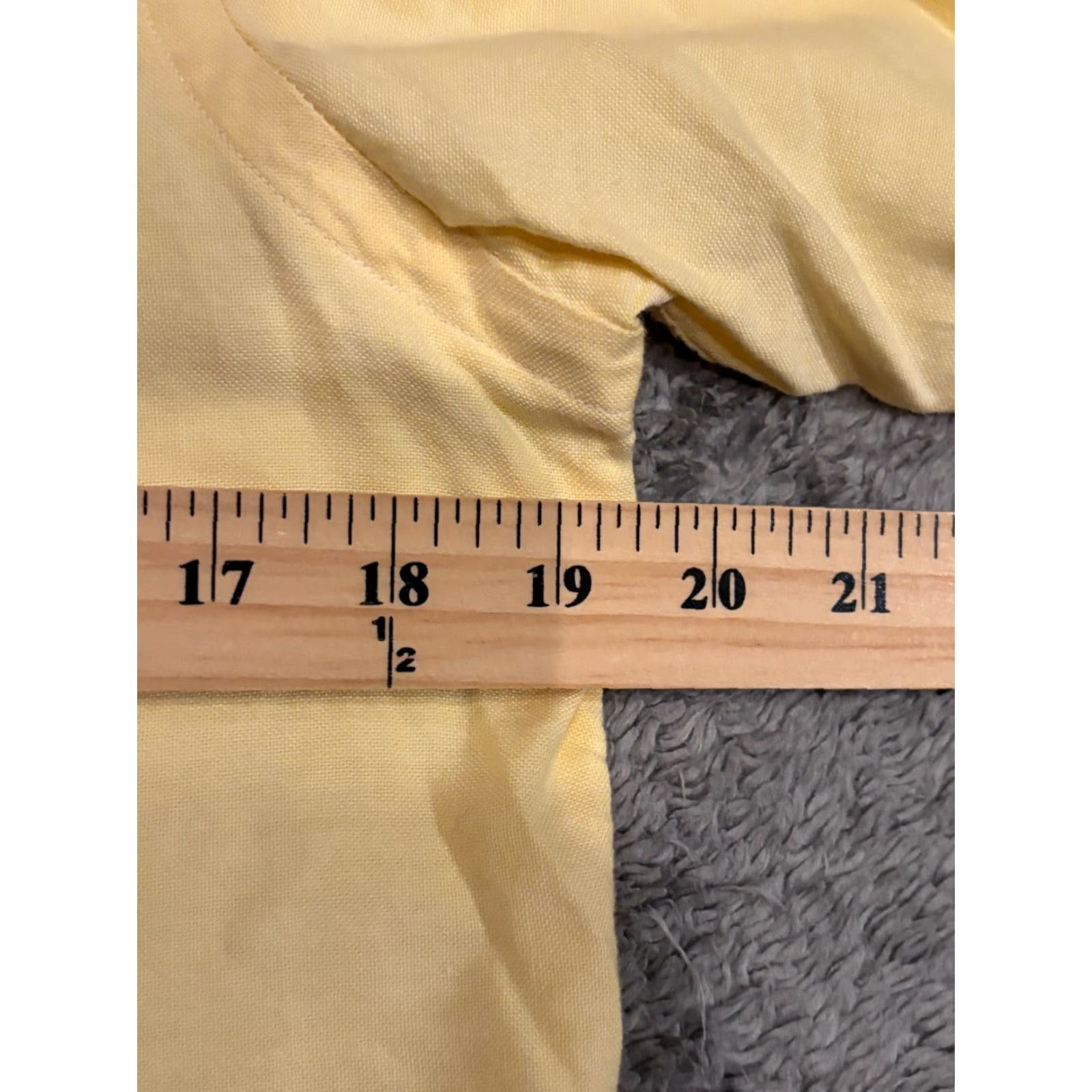 Vintage VINTAGE L.L. Bean Shirt Womens 14 Yellow Long Sleeve Button-Up Tailor Style Basic Button-Up Womens 14 Yellow Long Sleeve Cotton Shirt Size XL / US 12-14 / IT 48-50 - 3 Thumbnail