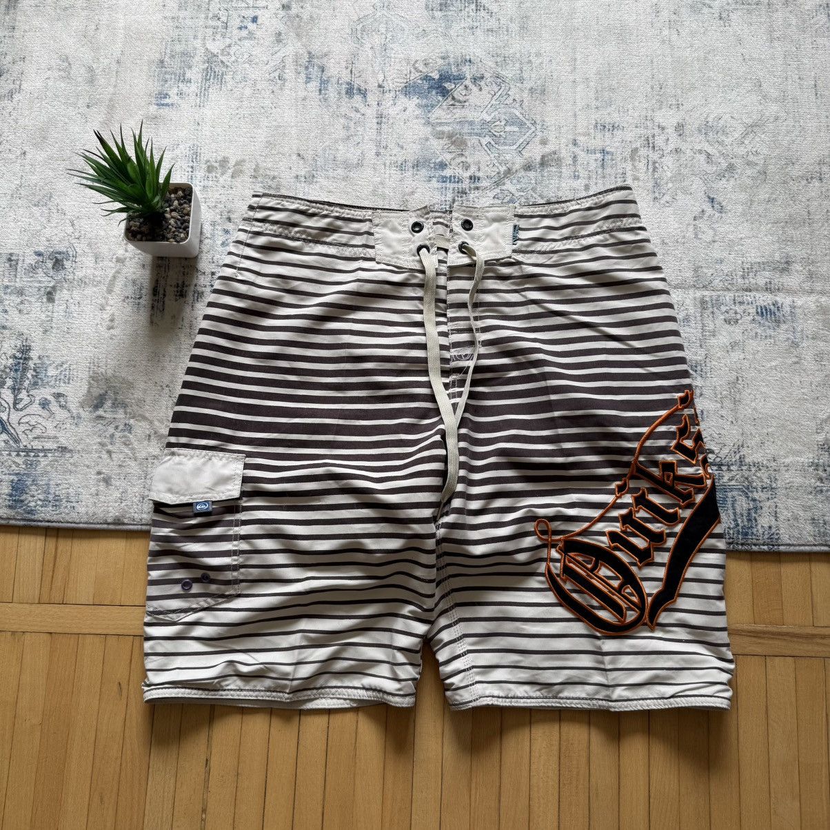 Quiksilver 📌 Vintage Y2K Quiksilver Surfing BoardShorts Embroidered Size US 36 / EU 52 - 1 Thumbnail