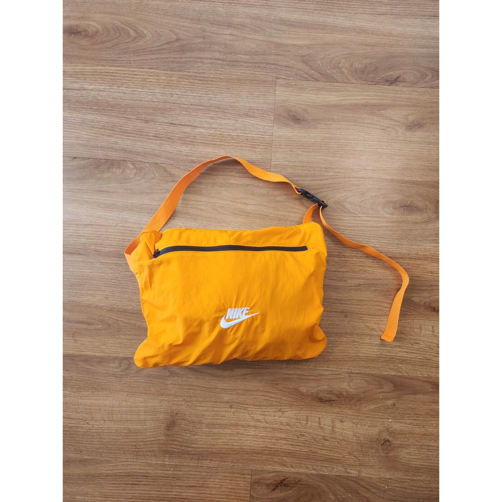 Nike Nike Sportswear Hooded Woven Jacket Bag 1997 Bright Ceramic Size US M / EU 48-50 / 2 - 6 Thumbnail