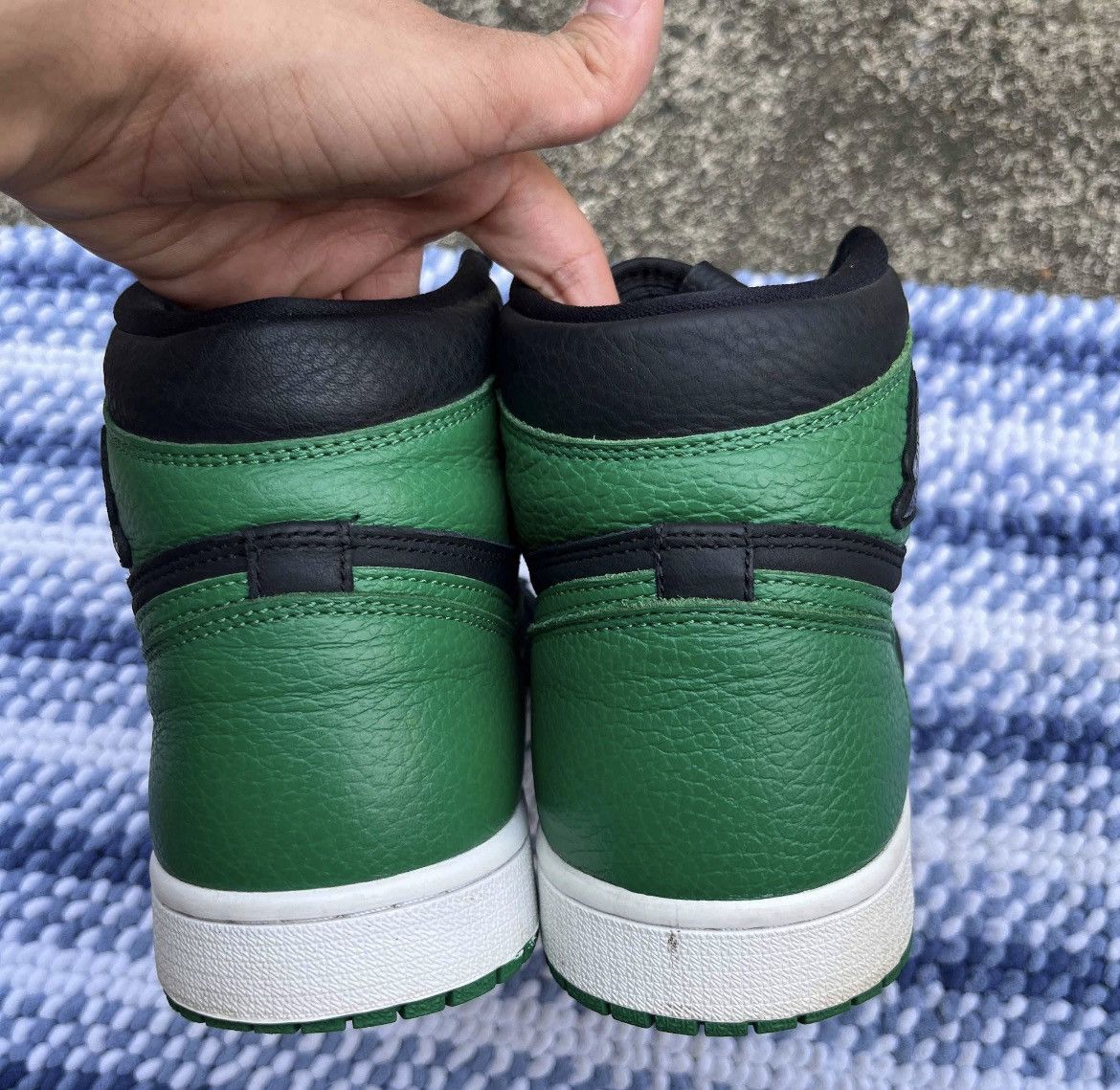 Jordan Brand Jordan 1 Retro Pine Green 2.0 Size US 10.5 / EU 43-44 - 4 Thumbnail