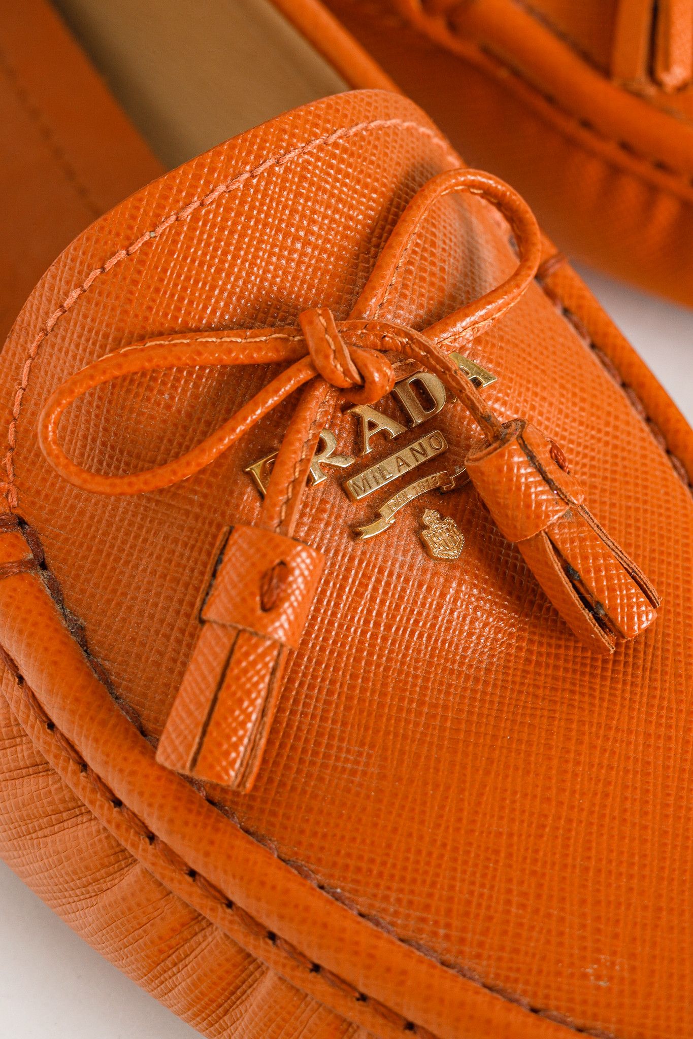 Prada Prada Orange Saffiano Leather Tassel-Bow Loafers Size US 7 / IT 37 - 8 Thumbnail