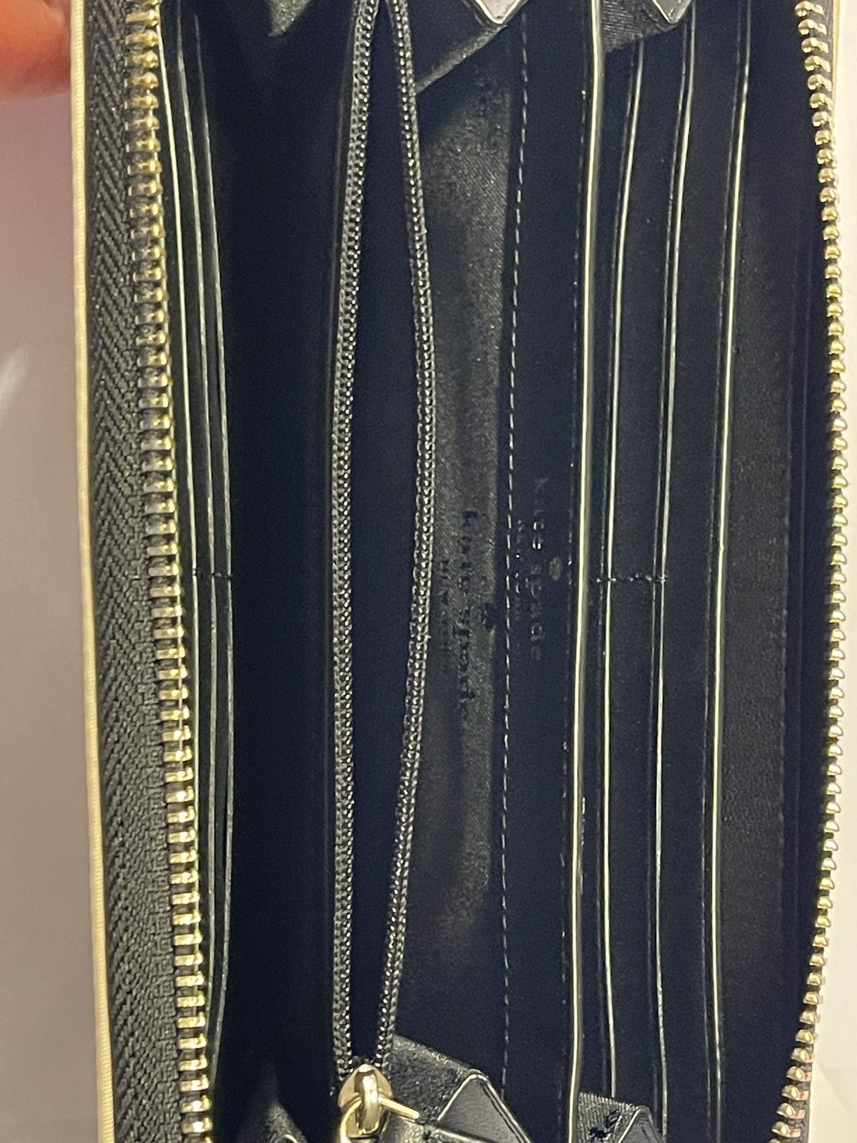 Kate Spade NWT Kate Spade Chelsea Large Continental Zipper Close Wallet Size ONE SIZE - 12 Thumbnail