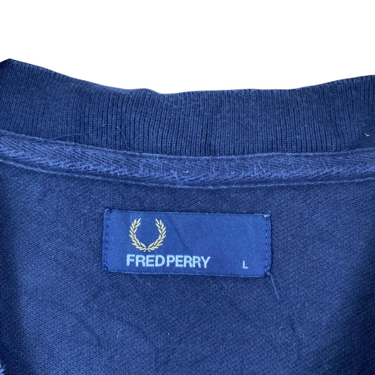 Fred Perry × Vintage FRED PERRY LONDON Embroidered Logo Button Up Cardigan Size US L / EU 52-54 / 3 - 5 Thumbnail