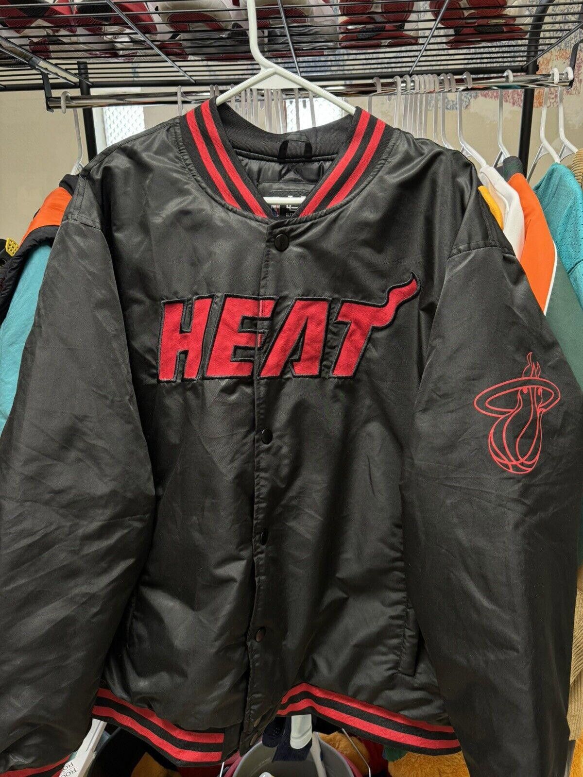 NBA NBA Miami Heat Ultra Game Jacket Size US XXL / EU 58 / 5 - 1 Thumbnail