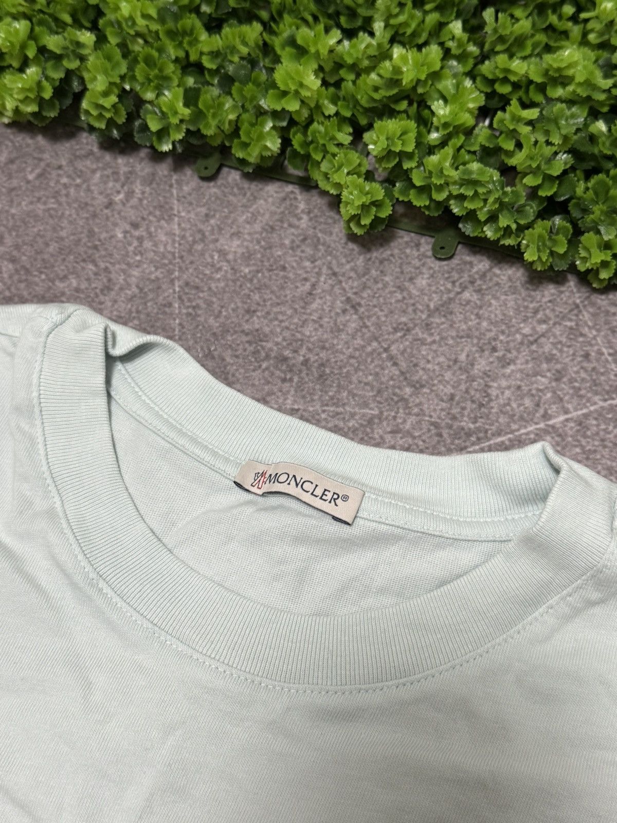 Moncler Moncler T Shirt Size US S / EU 44-46 / 1 - 2 Thumbnail