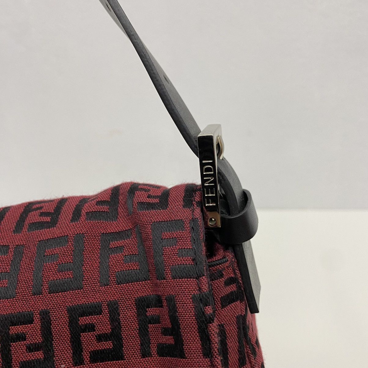 Fendi ‼️LASTDROP‼️ AUTHENTIC FENDI MAMMA ZUCCHINO SHOULDER BAG Size ONE SIZE - 11 Thumbnail