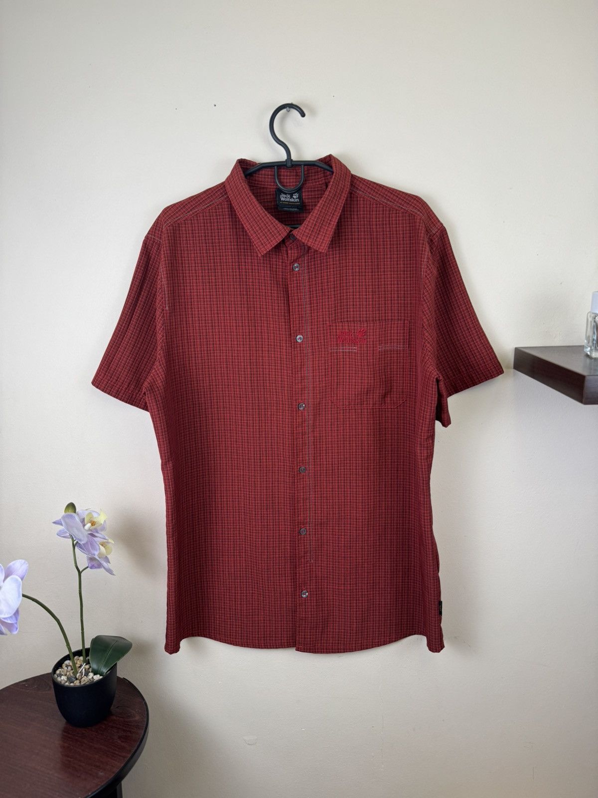 Jack Wolfskin Jack Wolfskin T shirt Shirt Button Up L Checked Casual Red 🏕️ Size US L / EU 52-54 / 3 - 3 Thumbnail