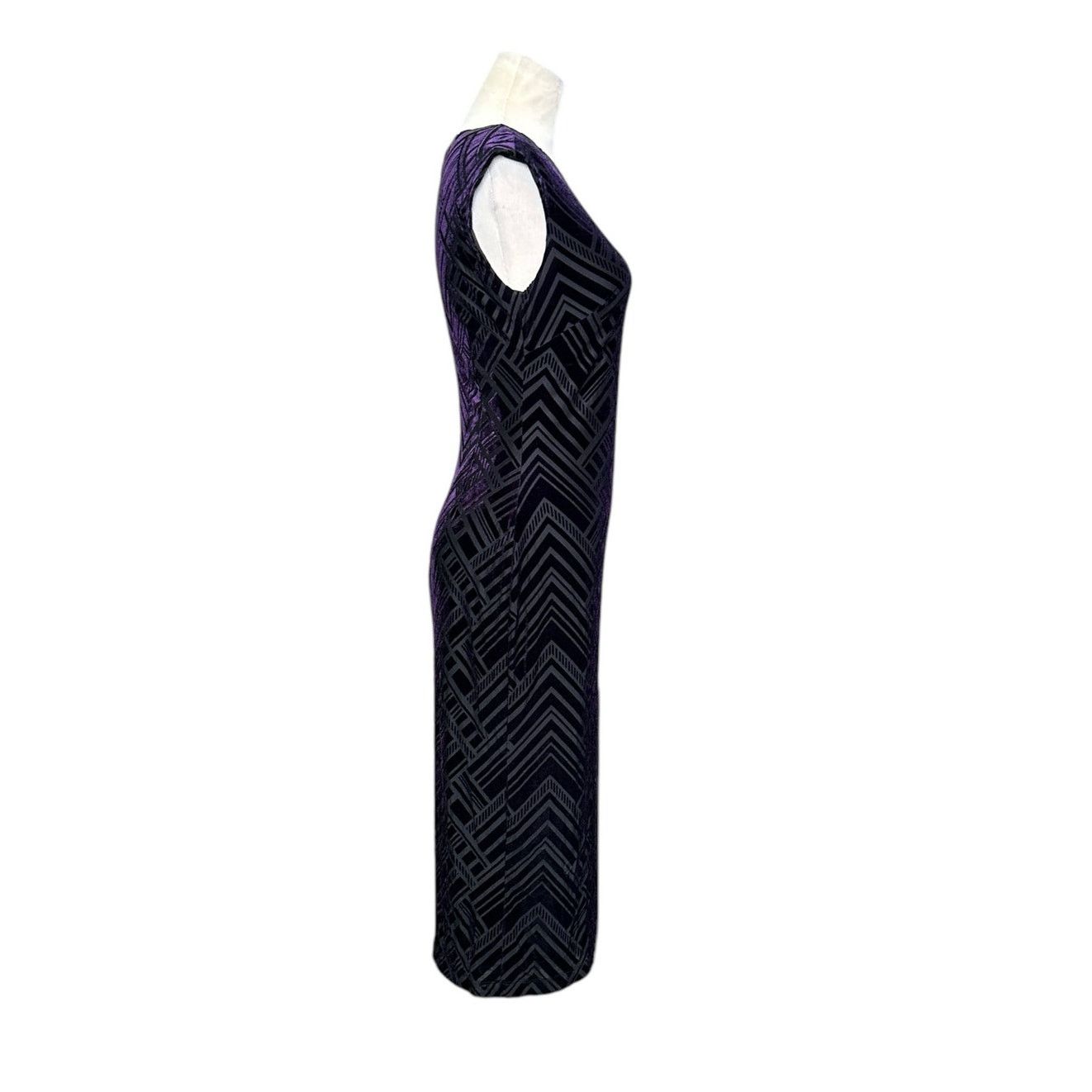 Vince Camuto Vince Camuto purple velvet midi pencil cocktail dress size 4 Size S / US 4 / IT 40 - 6 Thumbnail
