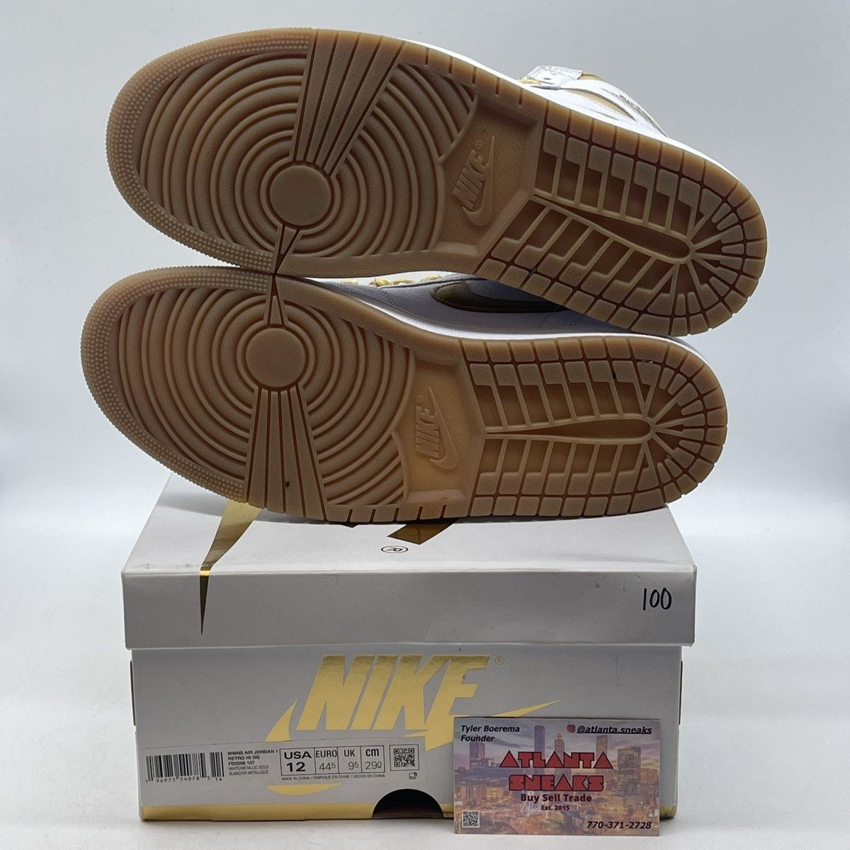 Jordan Brand Air Jordan 1 metallic gold Size US 12 / EU 45 - 7 Thumbnail