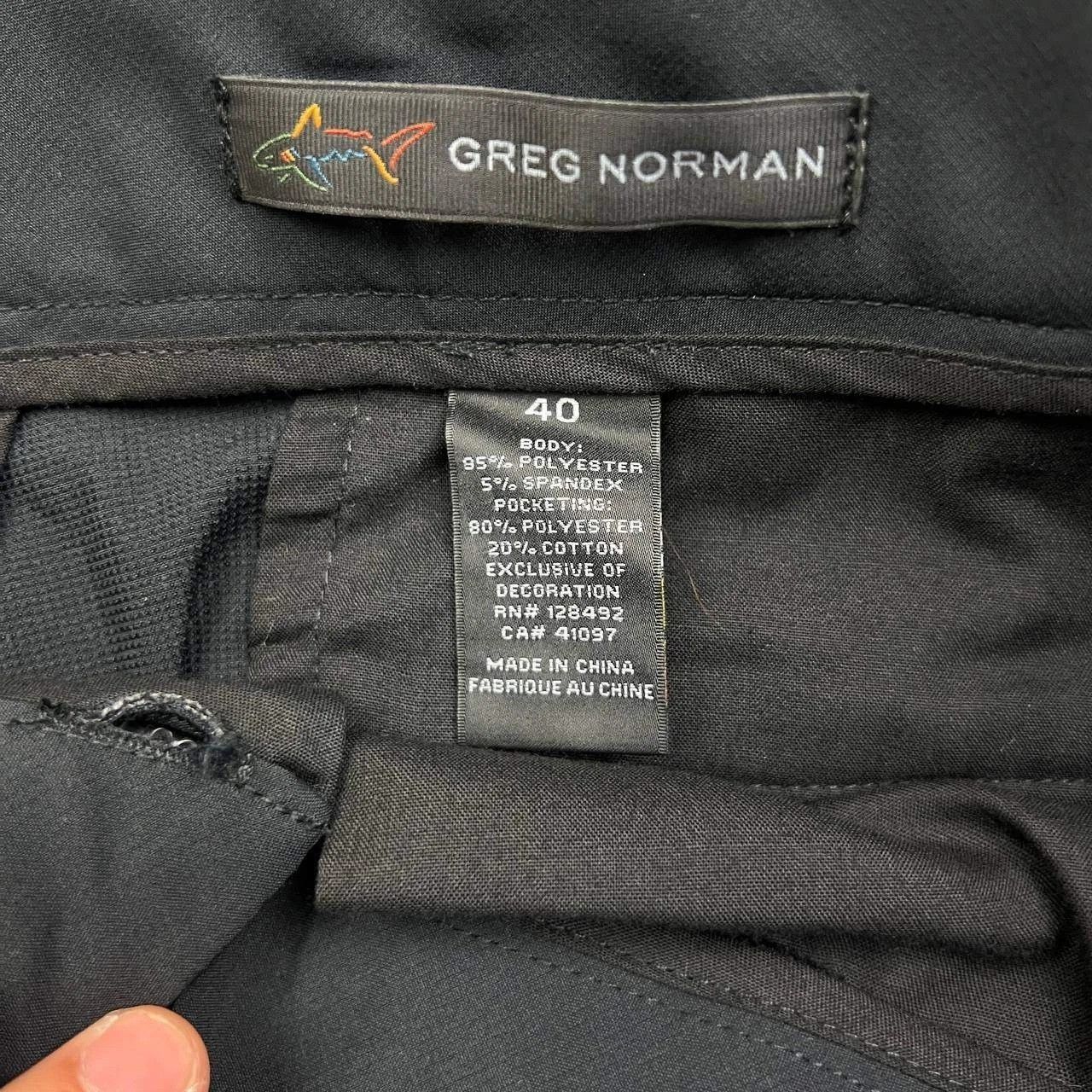 Greg Norman Greg Norman Golf Shorts Men 40 Chino Pockets Flat Front Size US 40 / EU 56 - 8 Thumbnail