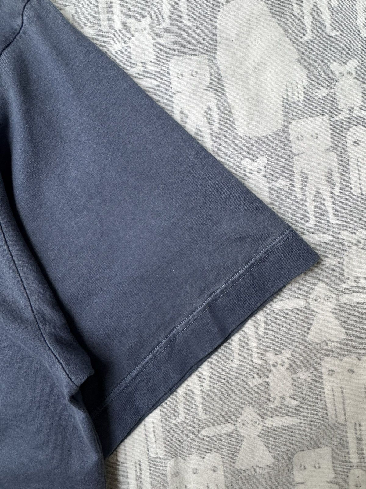 Raf Simons Raf Simons AW04 "Exiles Everywhere We Go" Overdyed Tee-Shirt Size US M / EU 48-50 / 2 - 3 Thumbnail