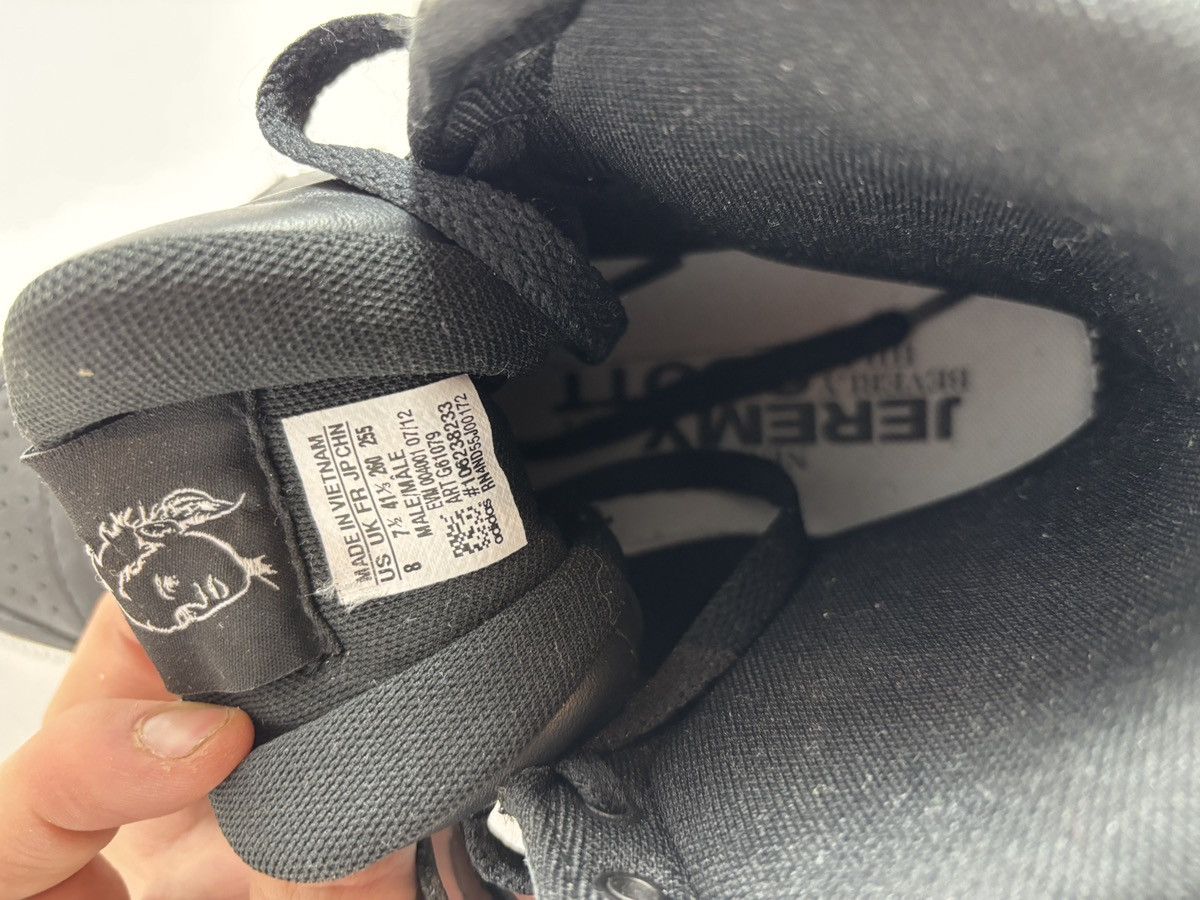 Adidas × Jeremy Scott adidas x Jeremy Scott JS Forum Hi Silver Buckle Size US 8.5 / EU 41-42 - 12 Thumbnail