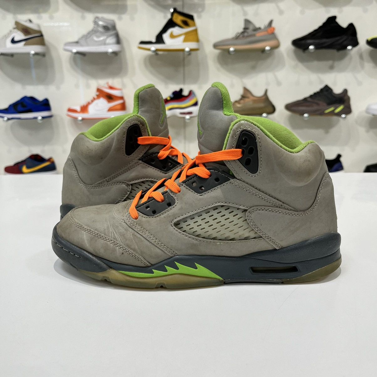 Nike Air Jordan 5 Retro Green Bean (GS) (2022) Size US 6.5 / EU 39-40 - 1 Thumbnail