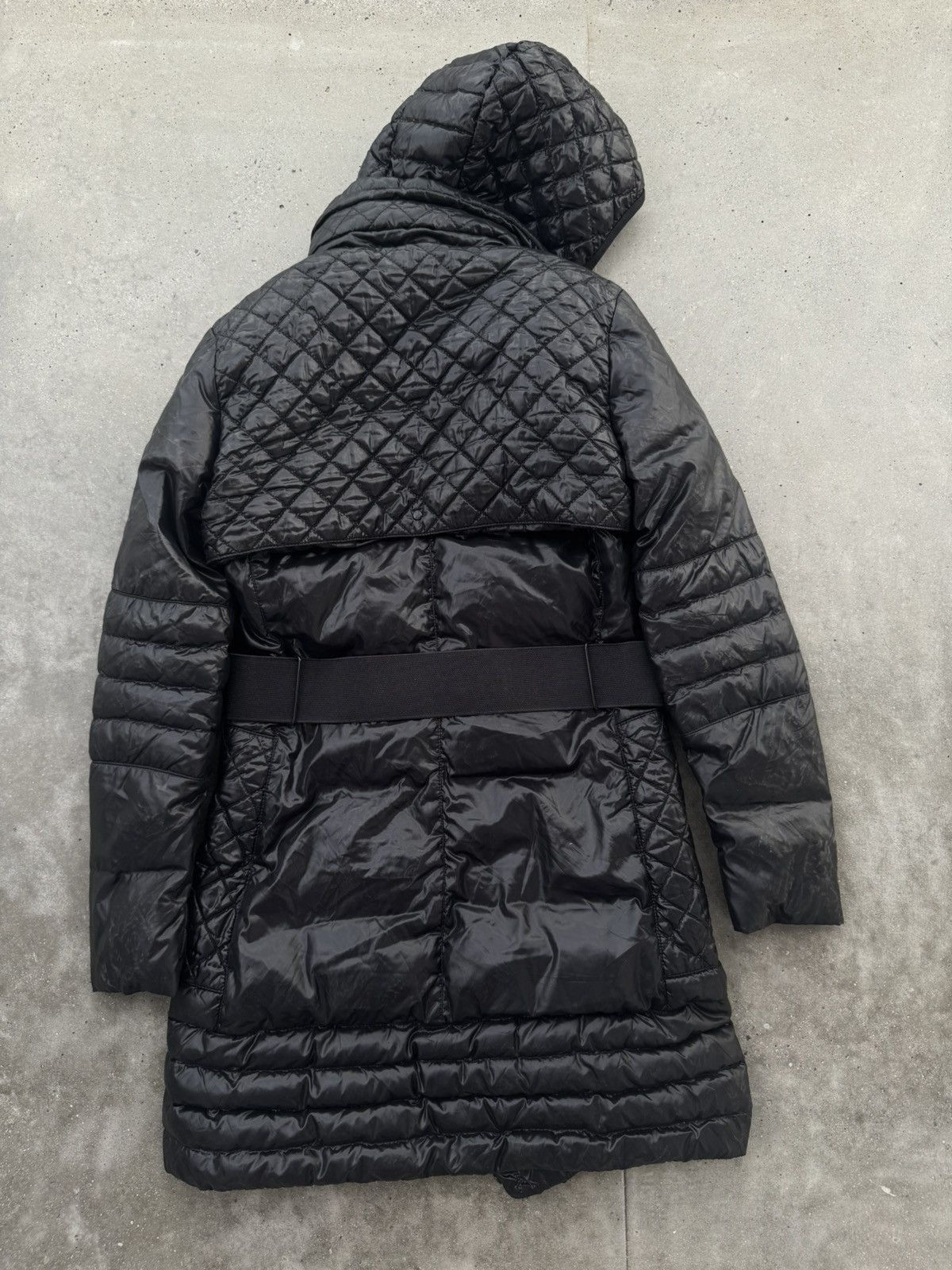 Designer × Moncler × Vintage Vintage Moncler Puffer Down Coat woman’s Size S / US 4 / IT 40 - 5 Thumbnail