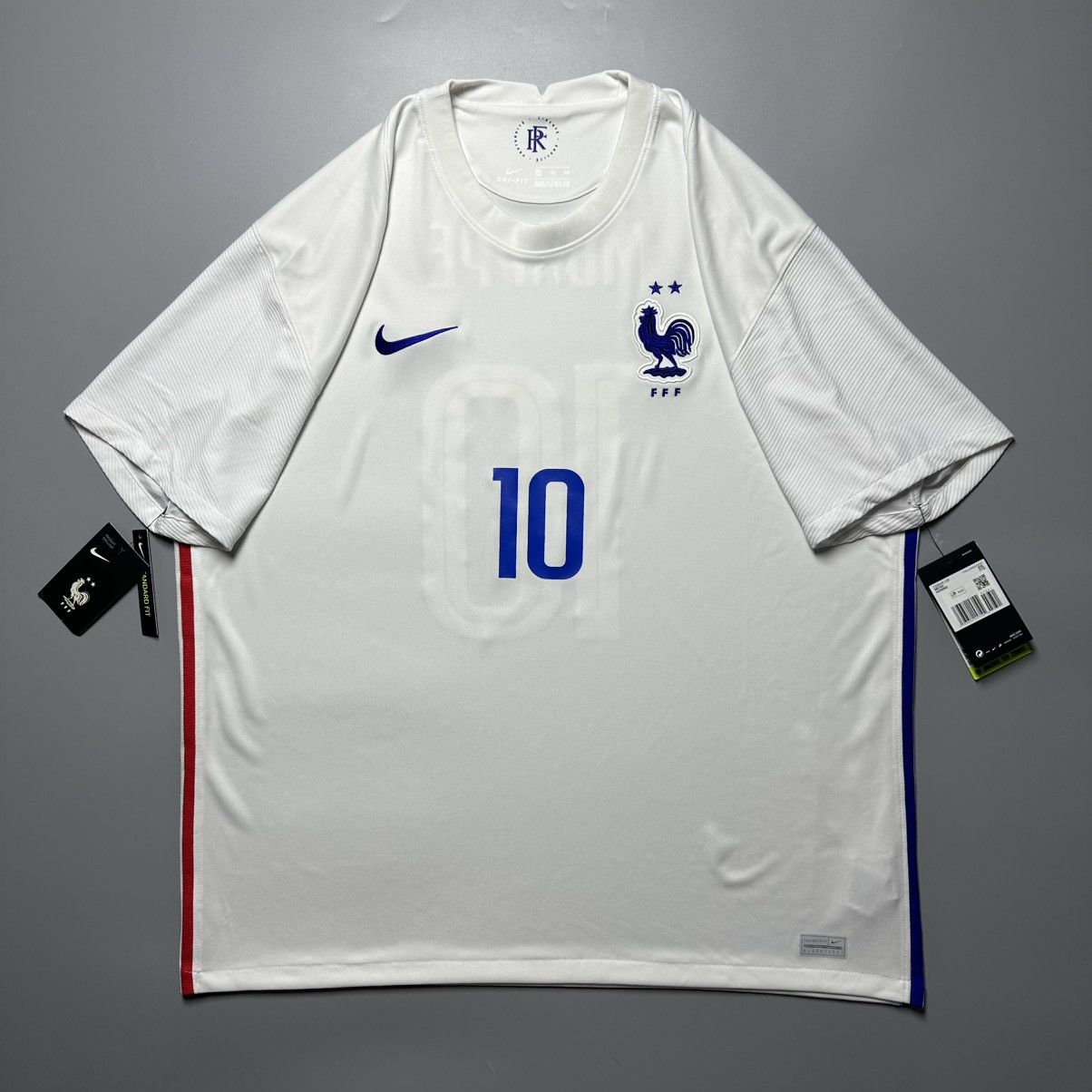 Vintage NWT FRANCE NIKE 2020 EURO FOOTBALL AWAY JERSEY #10 MBAPPE Size US XXL / EU 58 / 5 - 2 Thumbnail