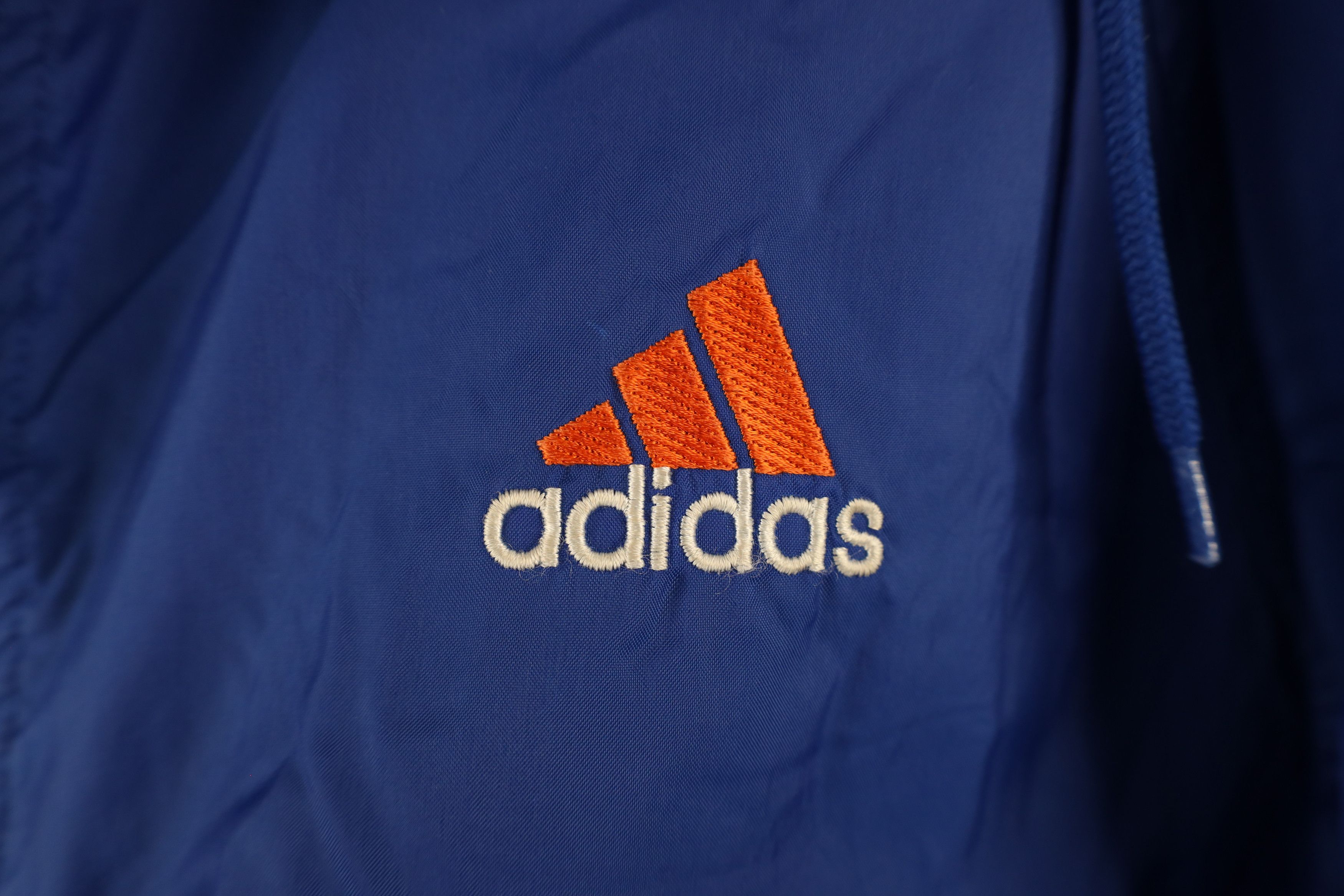 Adidas × Vintage Vintage 90s Adidas Spell Out Hooded Windbreaker Jacket Blue Size US XL / EU 56 / 4 - 4 Thumbnail