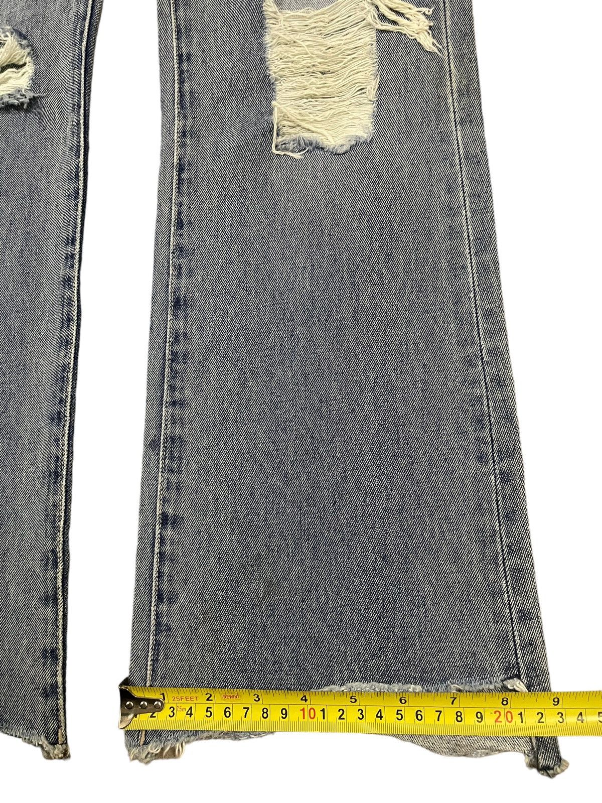 If Six Was Nine Vintage Japanese Brand Blue Wash Distressed Flare Jeans Size US 28 / EU 44 - 14 Thumbnail