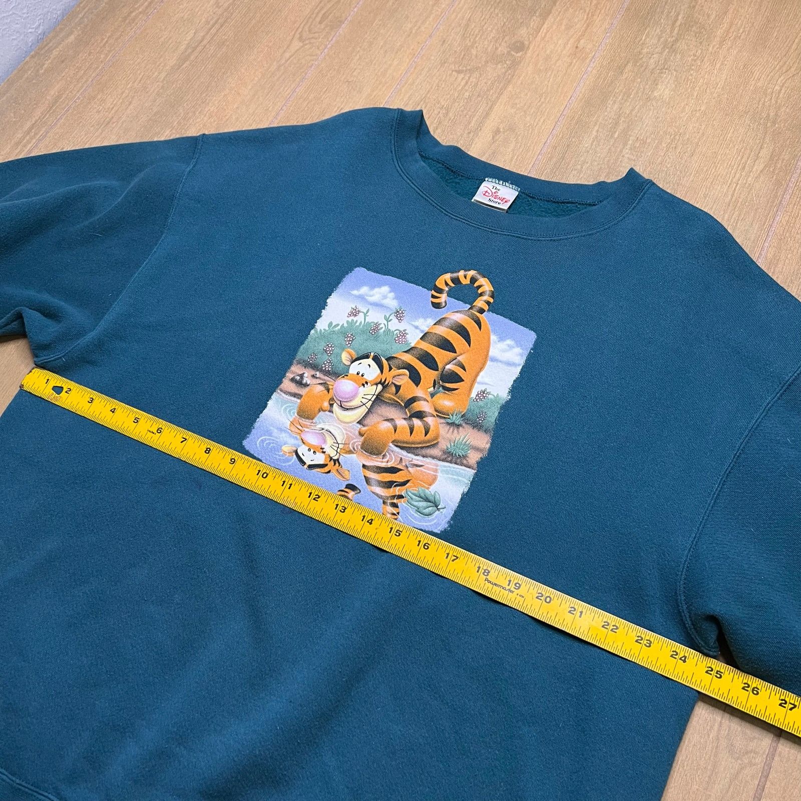 Disney Vintage Tigger Crewneck Sweatshirt The Disney Store Sz XL Size US XL / EU 56 / 4 - 8 Thumbnail